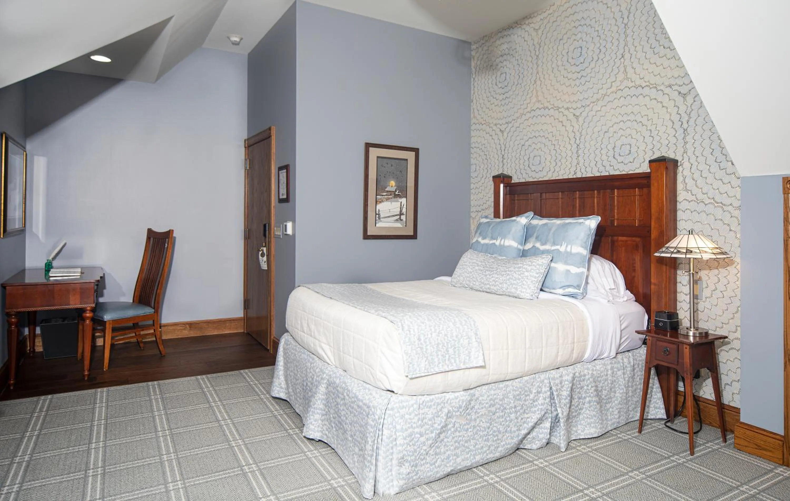 Bedroom, Bed in Chetola Resort