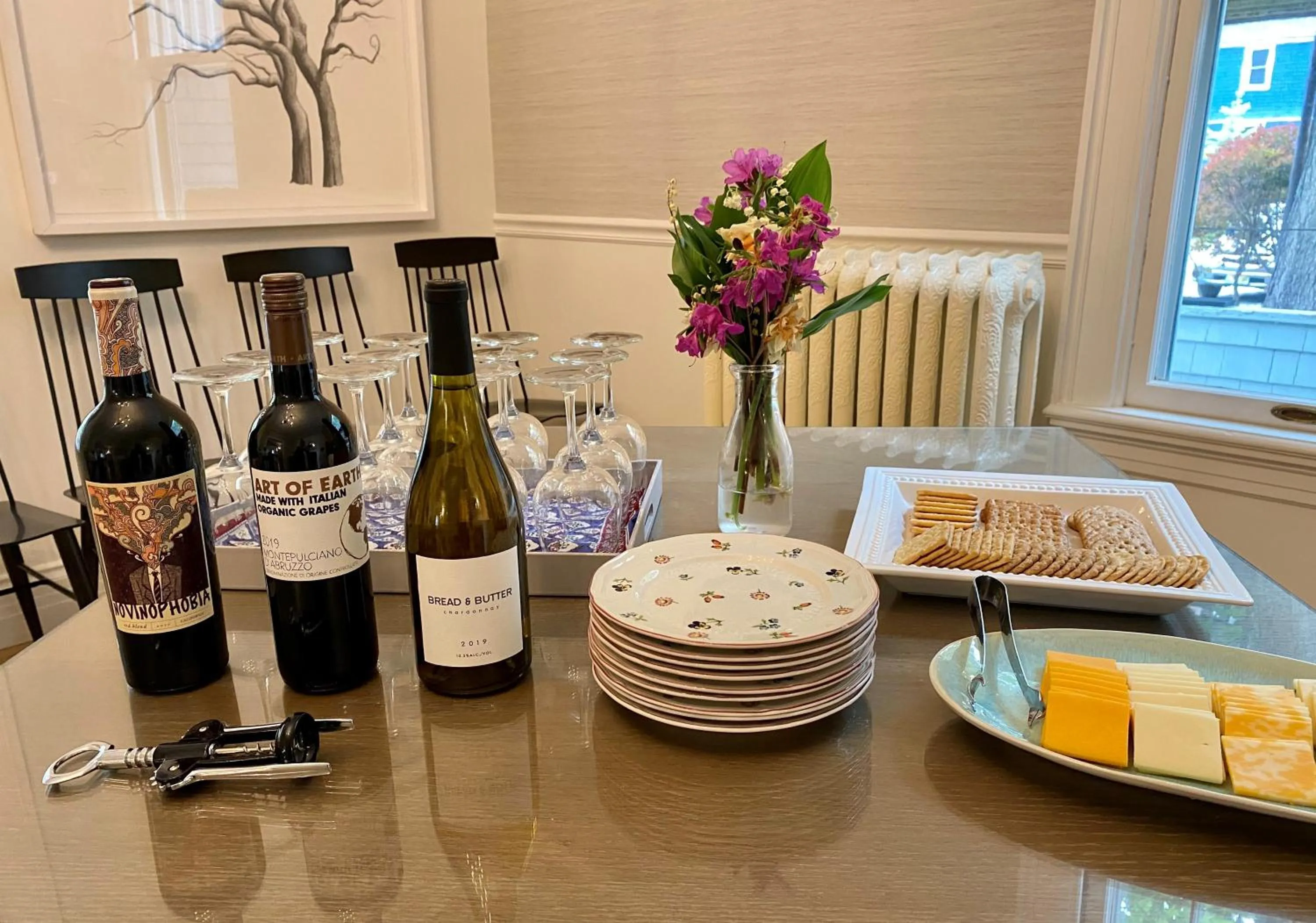 Decorative detail in Hearthside Inn