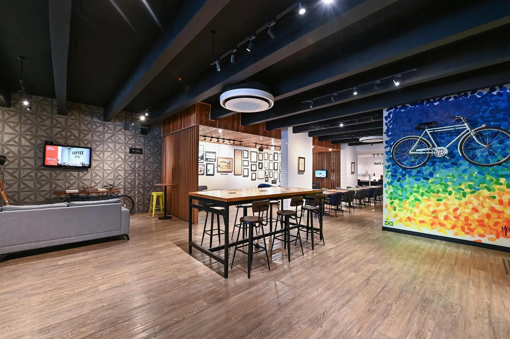 Communal lounge/ TV room in Monreale Lifestyle Higienópolis São Paulo