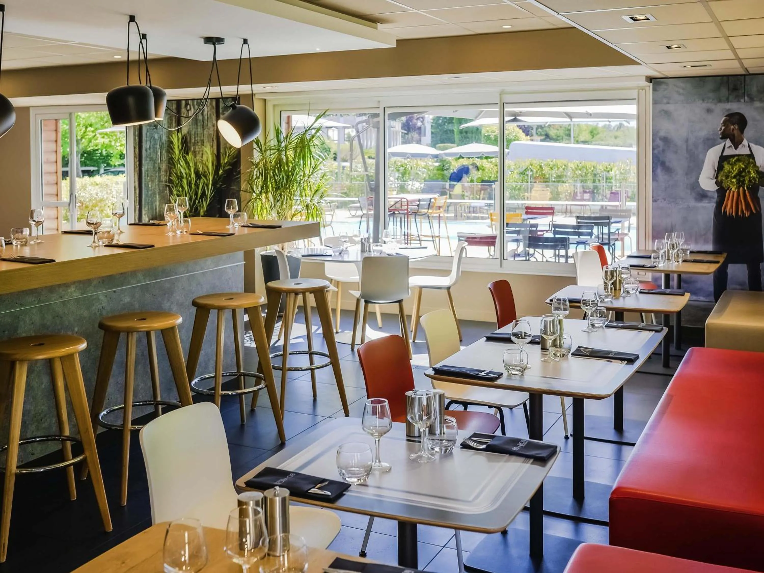 Restaurant/places to eat in Ibis Roanne Le Coteau Hotel Restaurant