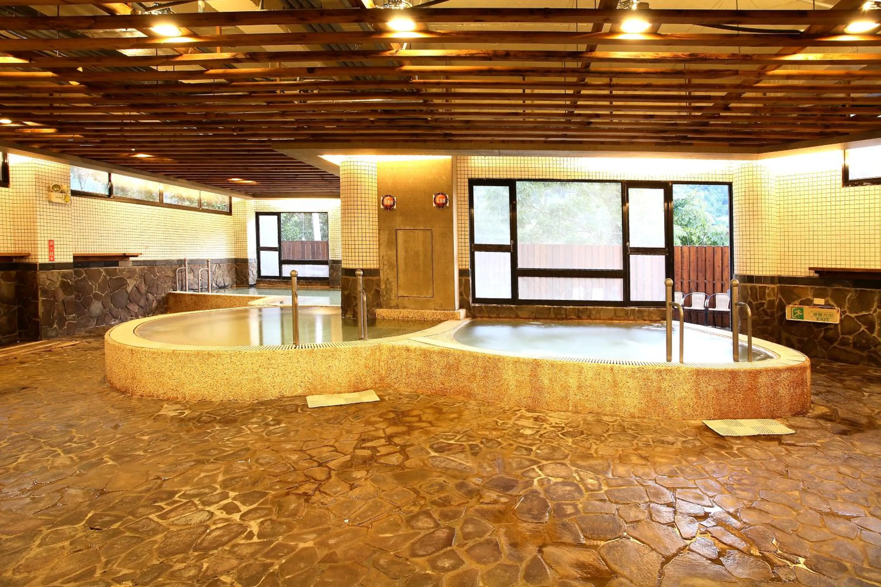 Hot Spring Bath in Hu Shan Hot Spring Hotel
