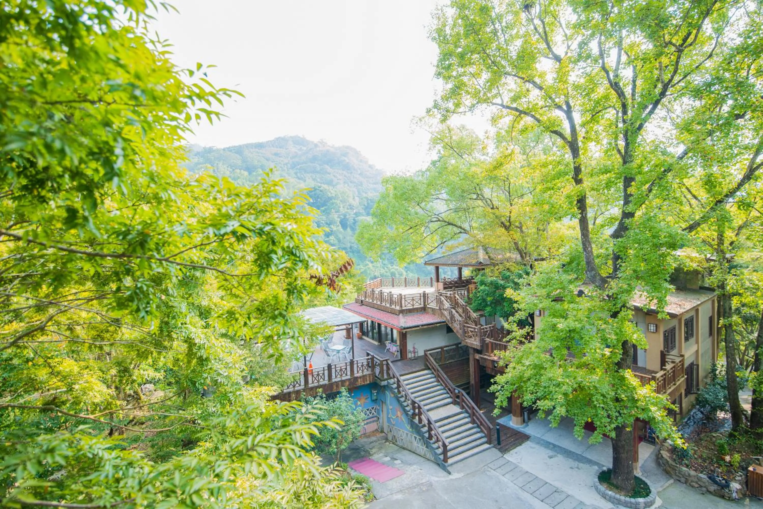 Neighbourhood in Hu Shan Hot Spring Hotel