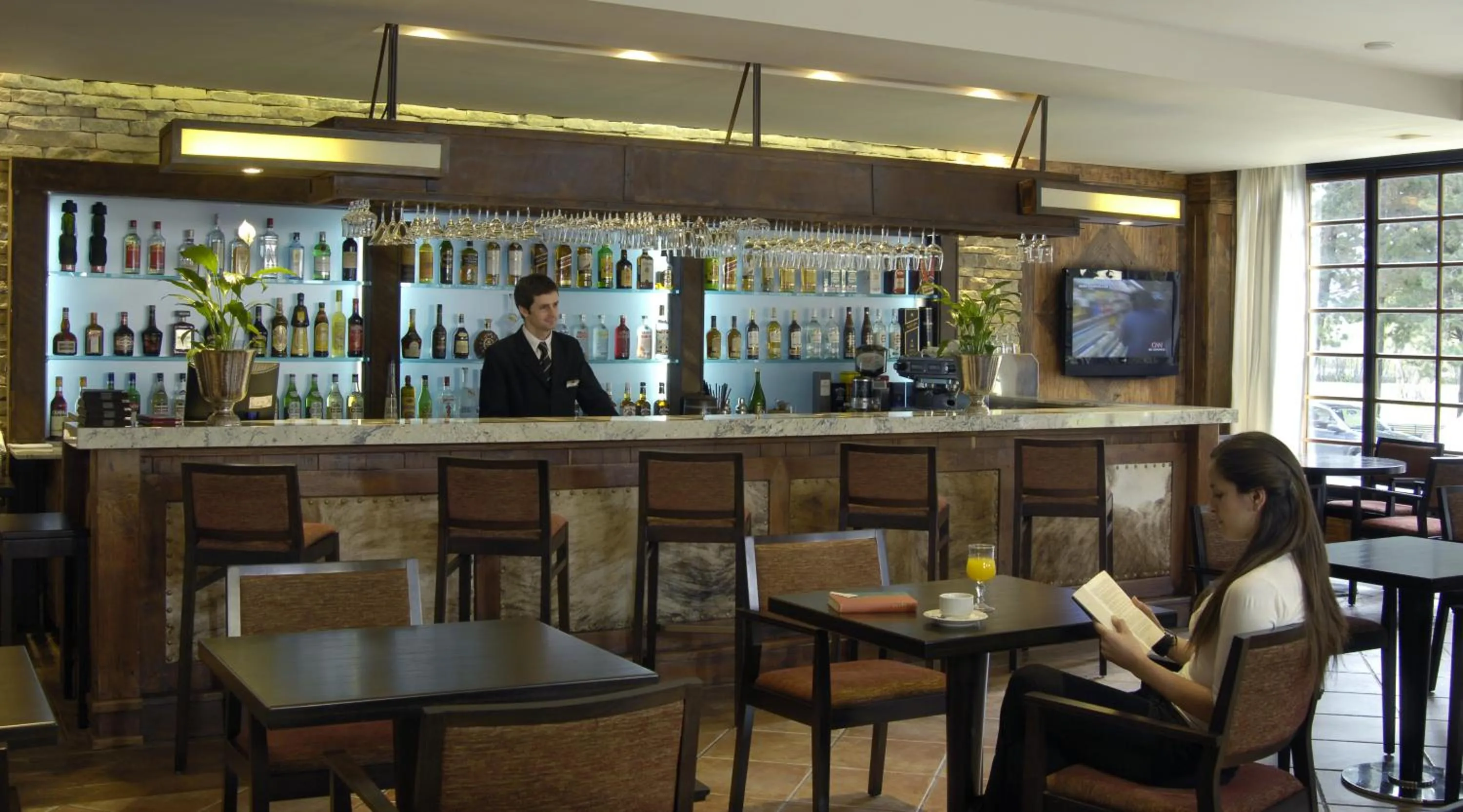 Restaurant/places to eat in Hotel Posada Los Alamos