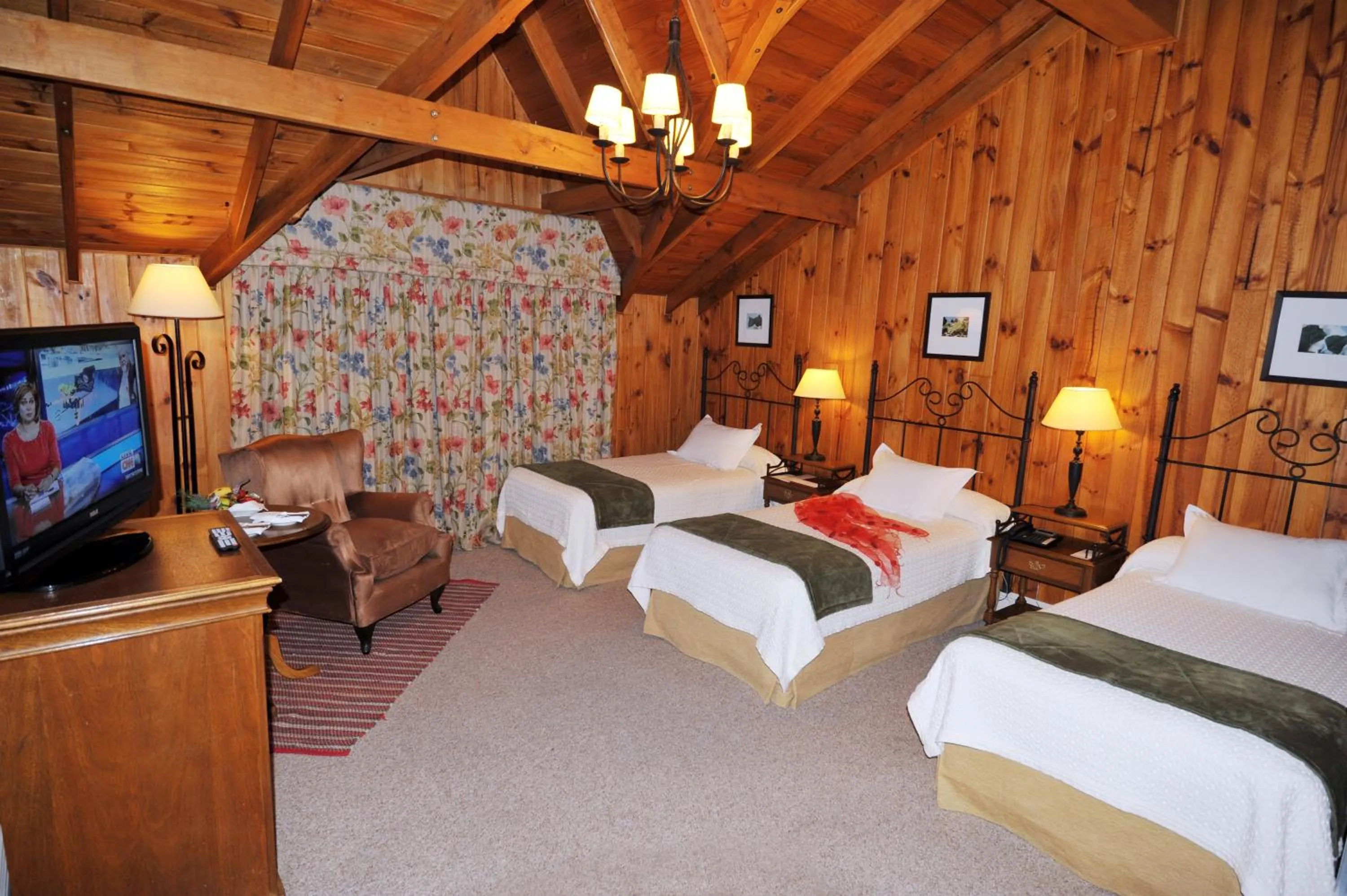 Photo of the whole room, Bed in Hotel Posada Los Alamos