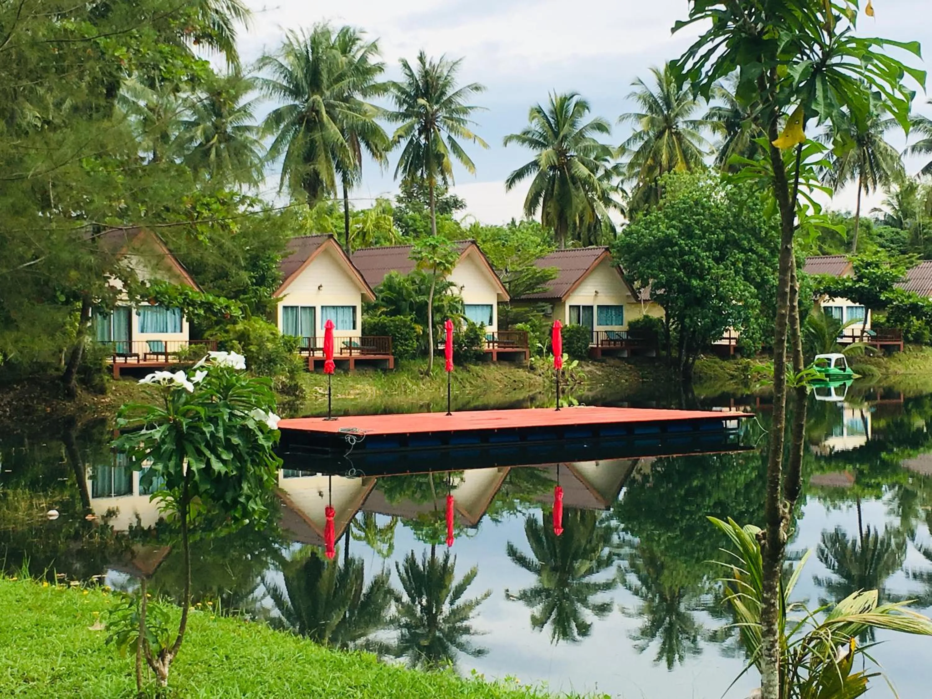 Khao Lak Golden Coconut Resort