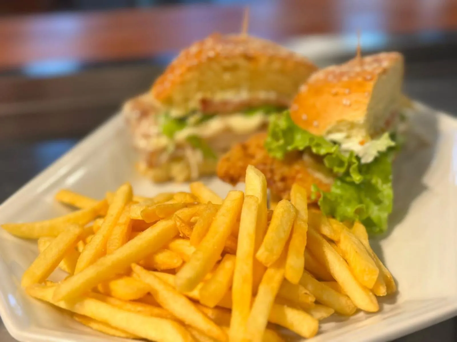 Restaurant/places to eat in Hotel La Forêt & Beach Lounge