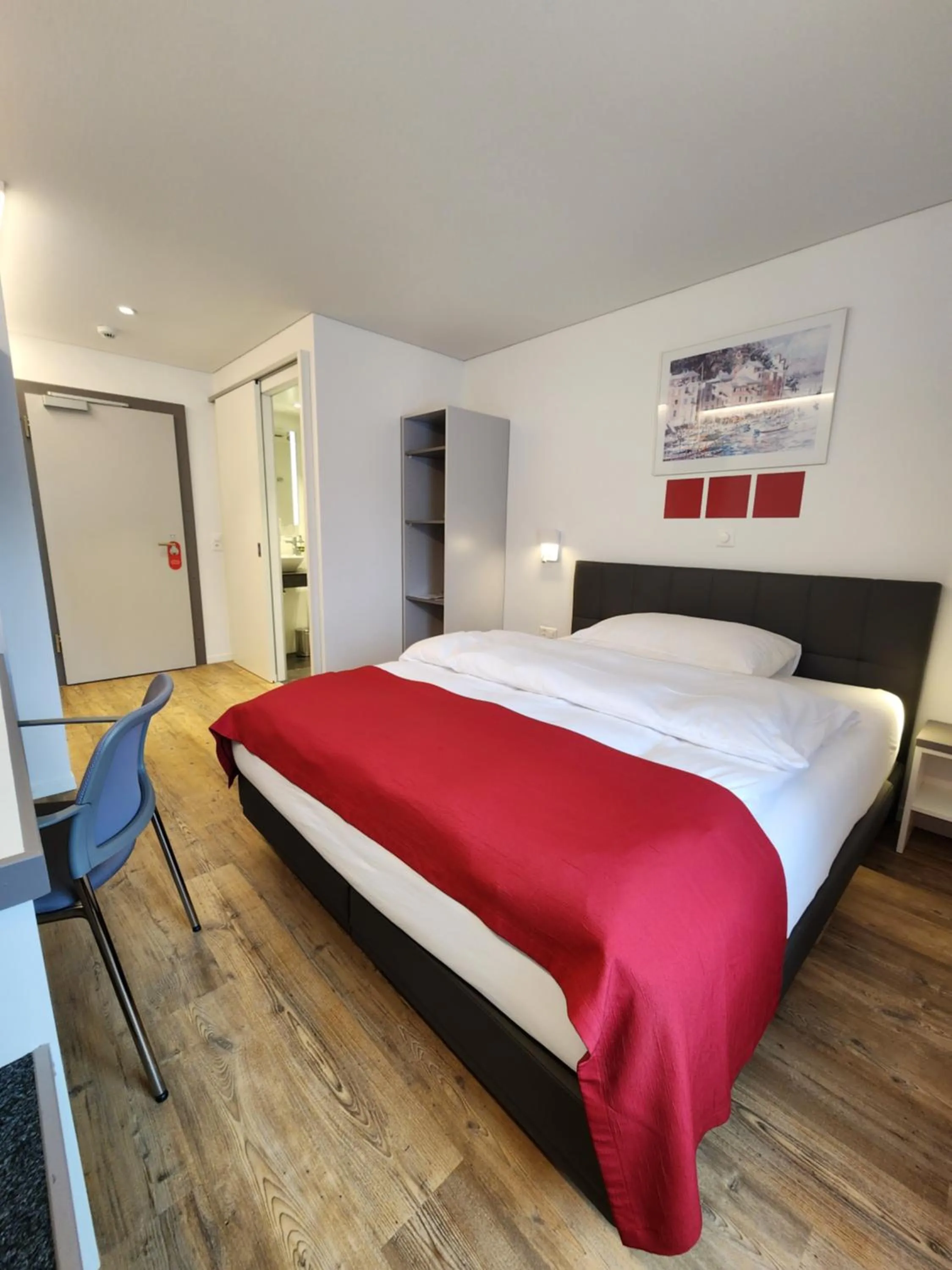 Photo of the whole room, Bed in Hotel Balsthal