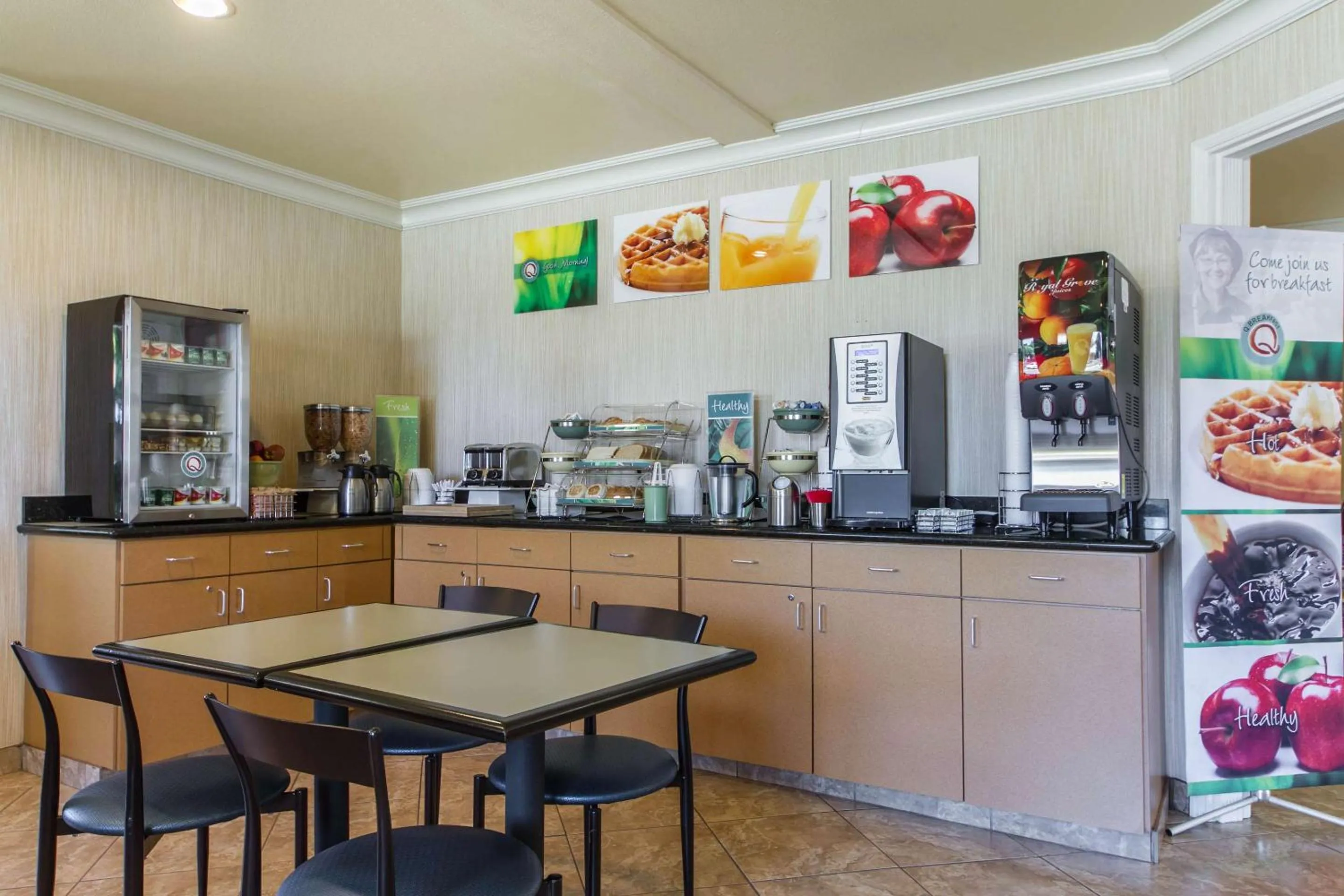 Breakfast in Quality Inn San Jose Airport-Silicon Valley