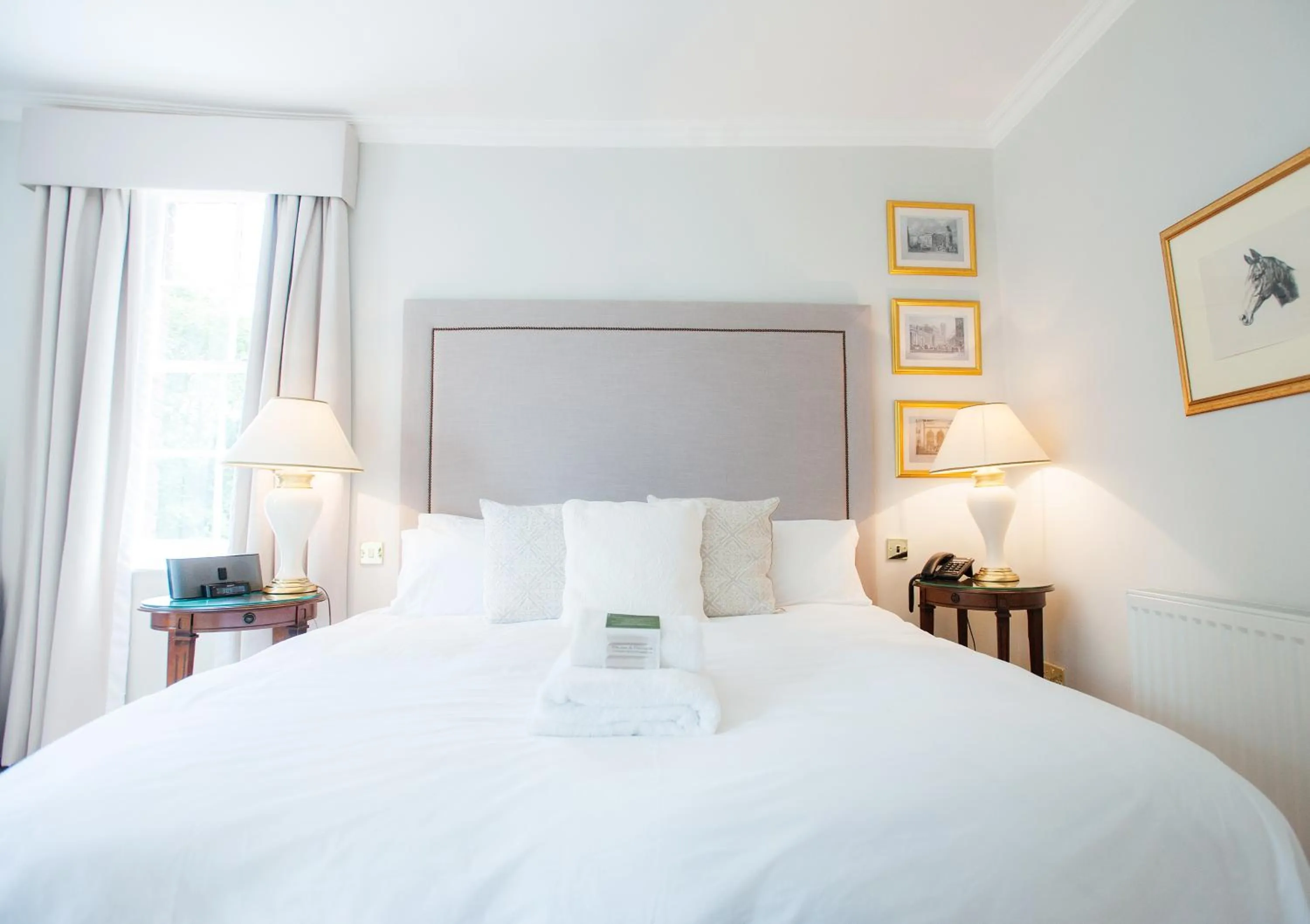 Bed in Findon Manor Hotel