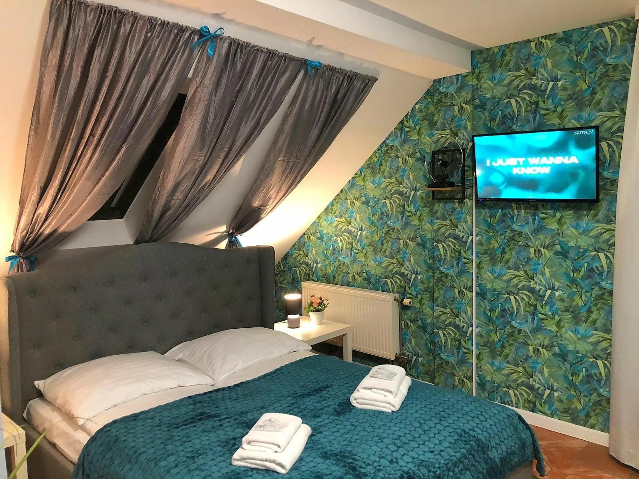 Bed in Great Polonia Jelenia Góra City Center