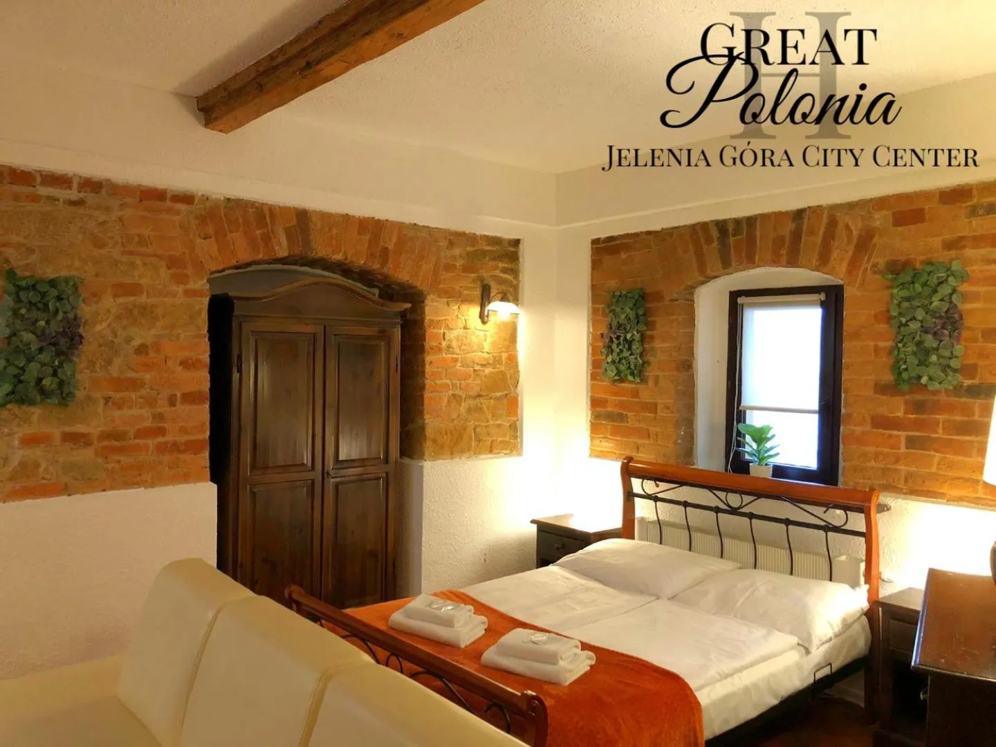 Bed in Great Polonia Jelenia Góra City Center