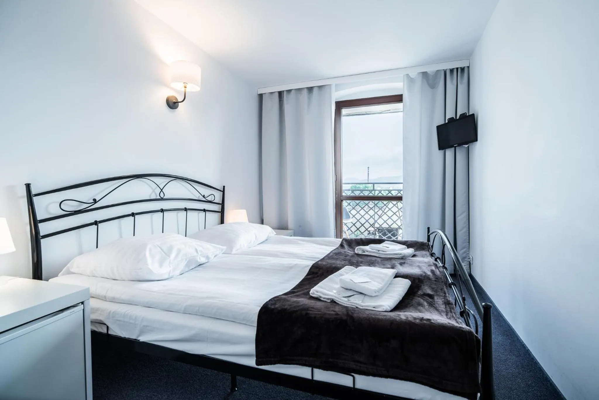 Bed in Great Polonia Jelenia Góra City Center