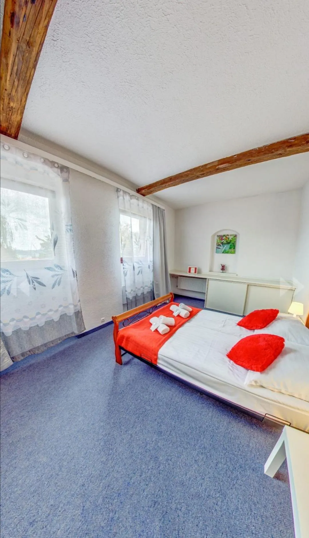 Bed in Great Polonia Jelenia Góra City Center