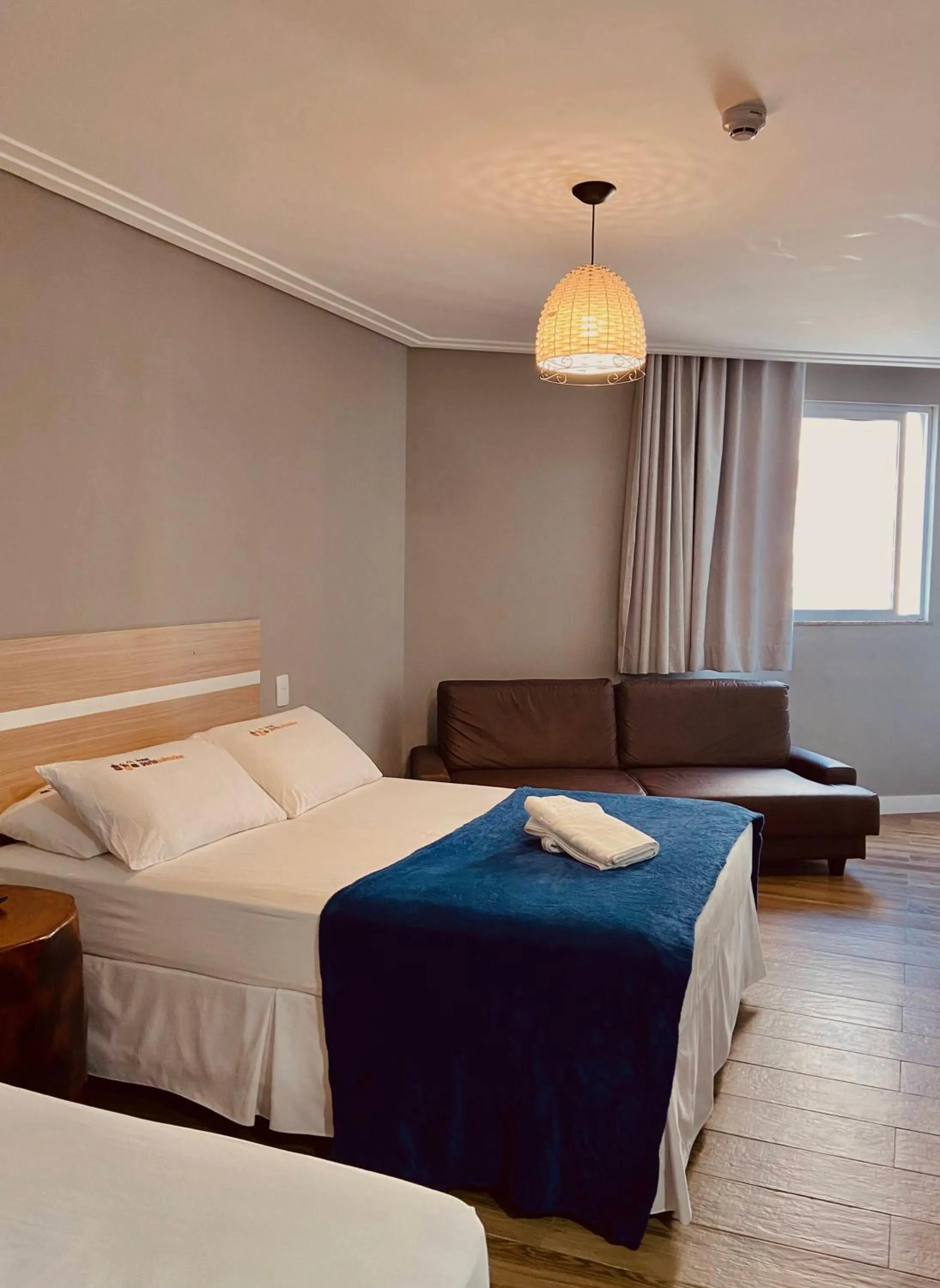 Bedroom, Bed in Hotel Porto Salvador