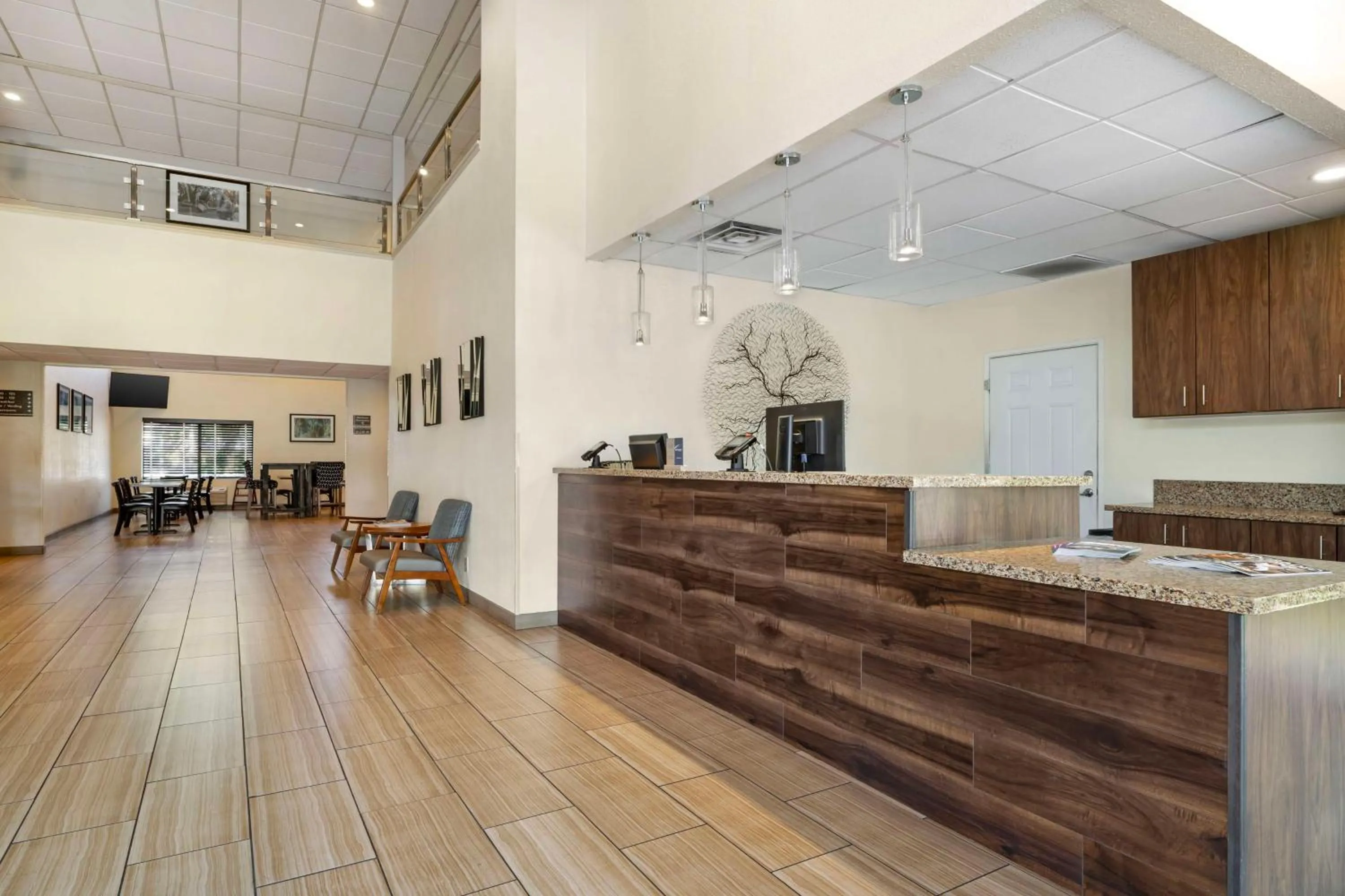 Lobby or reception in Best Western Heritage Inn Chico