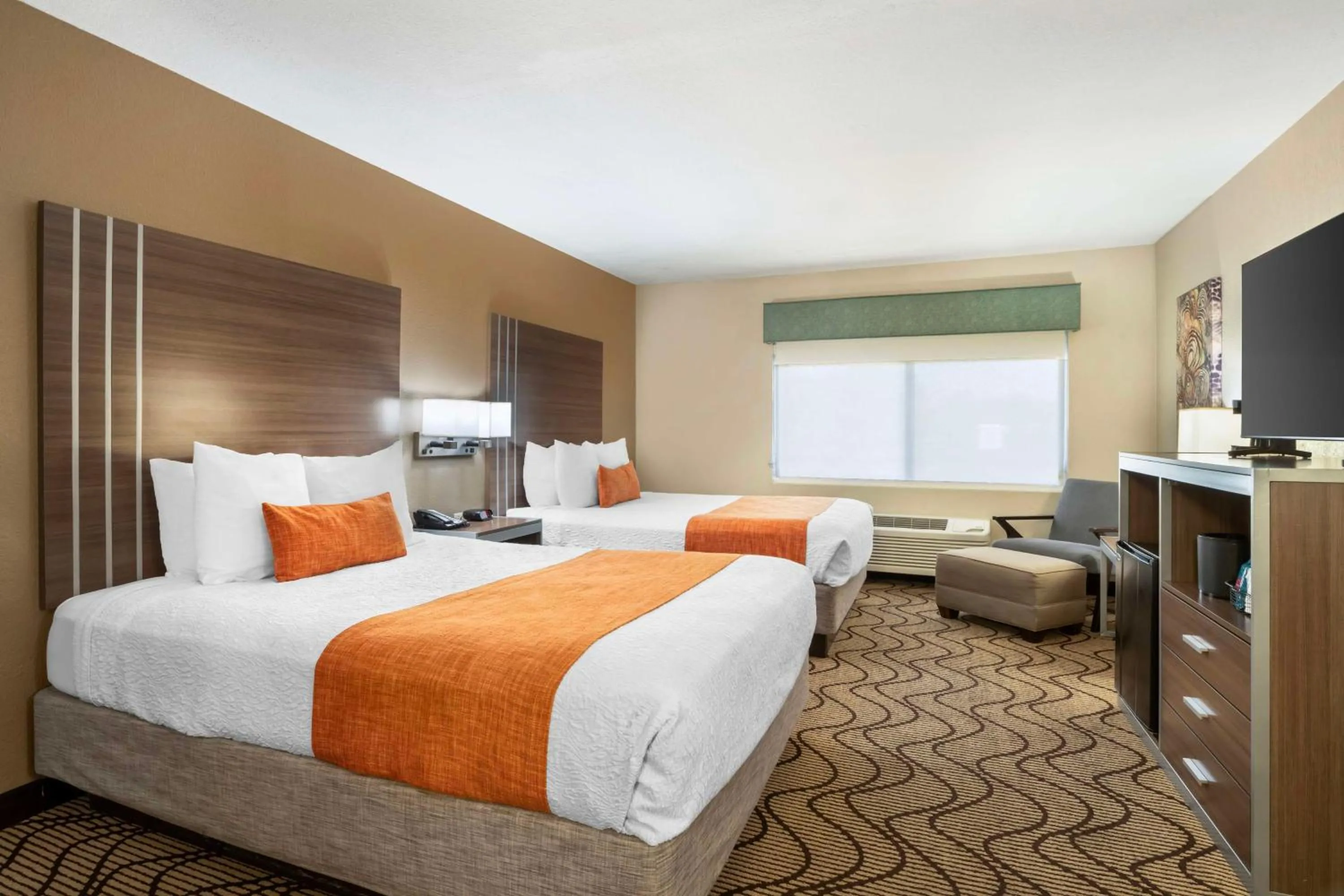 Bedroom, Bed in Best Western Heritage Inn Chico