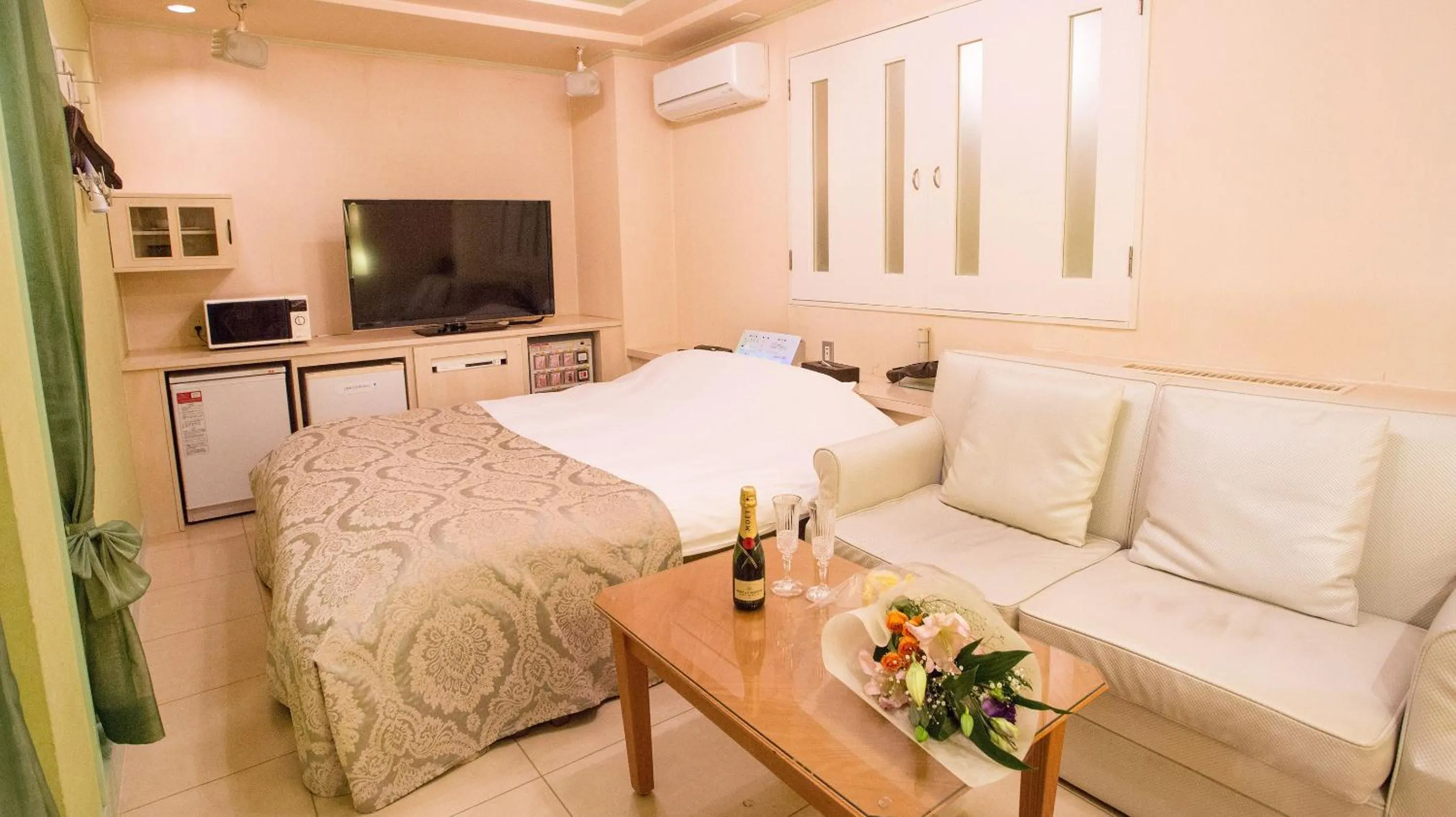 Bed in Restay SaKuRa (Adult Only)