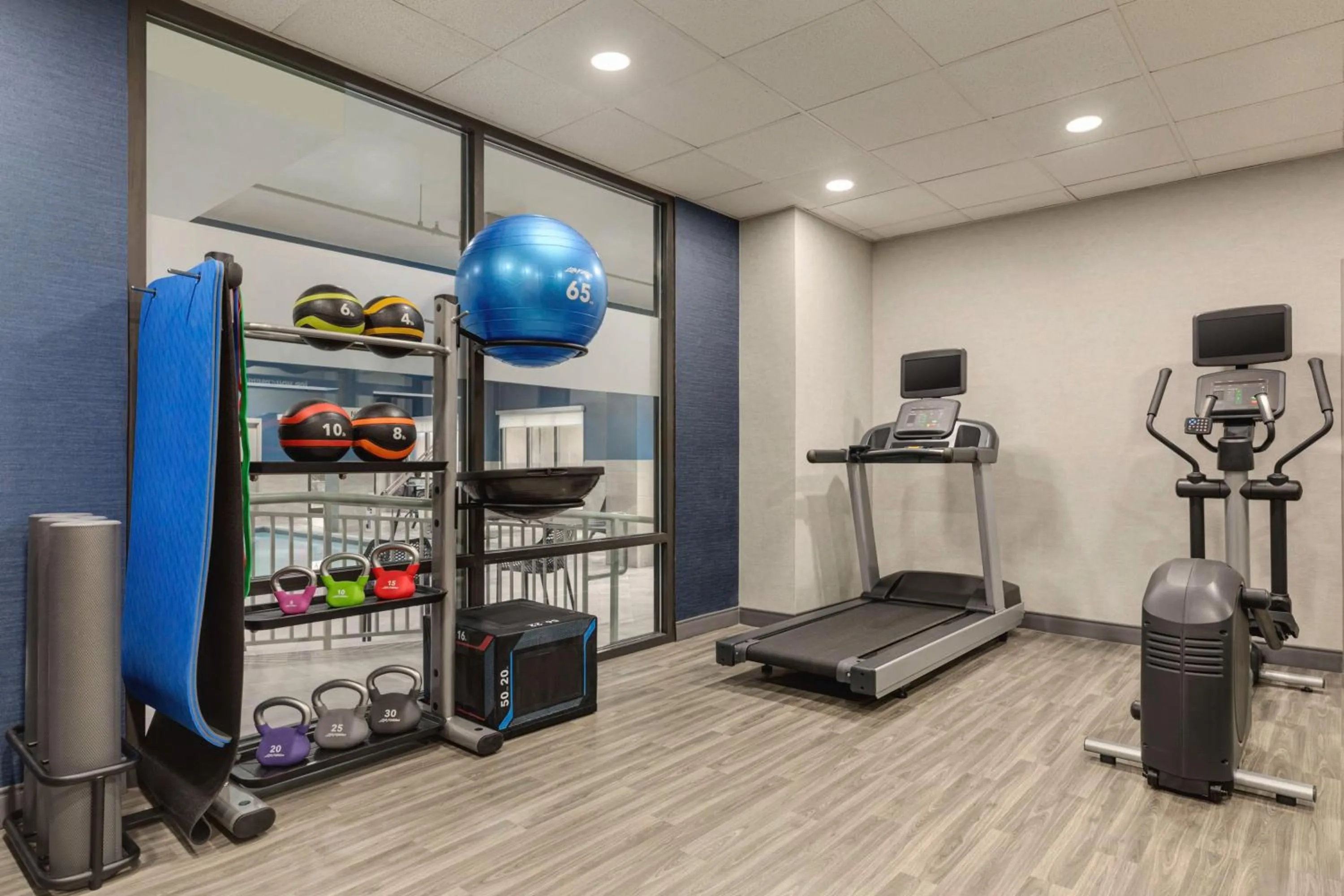 Fitness centre/facilities in Hampton Inn Waynesboro/Stuarts Draft