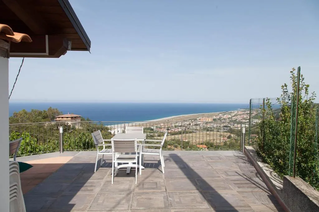 B&B Le Rose del Tirreno