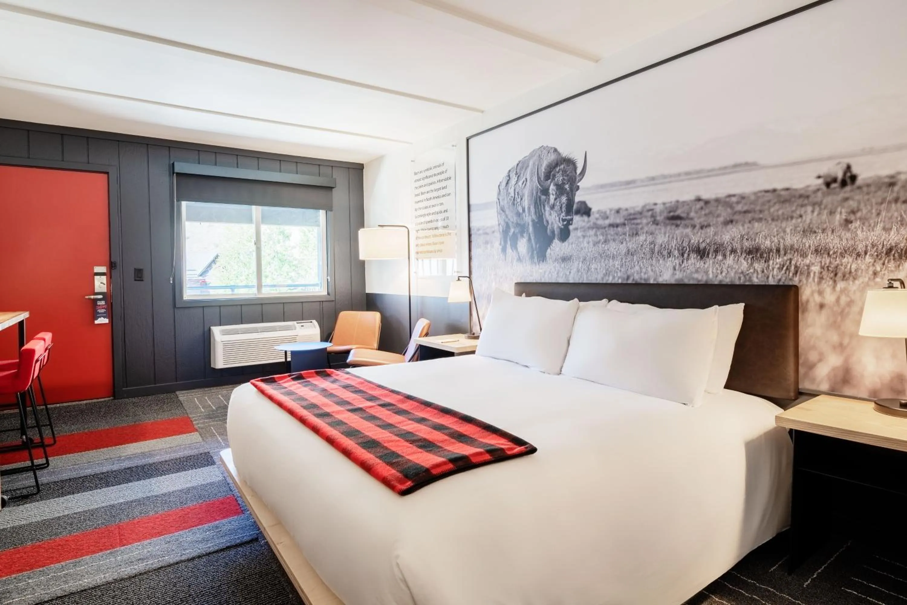 Bedroom, Bed in Mountain Modern Jackson Hole