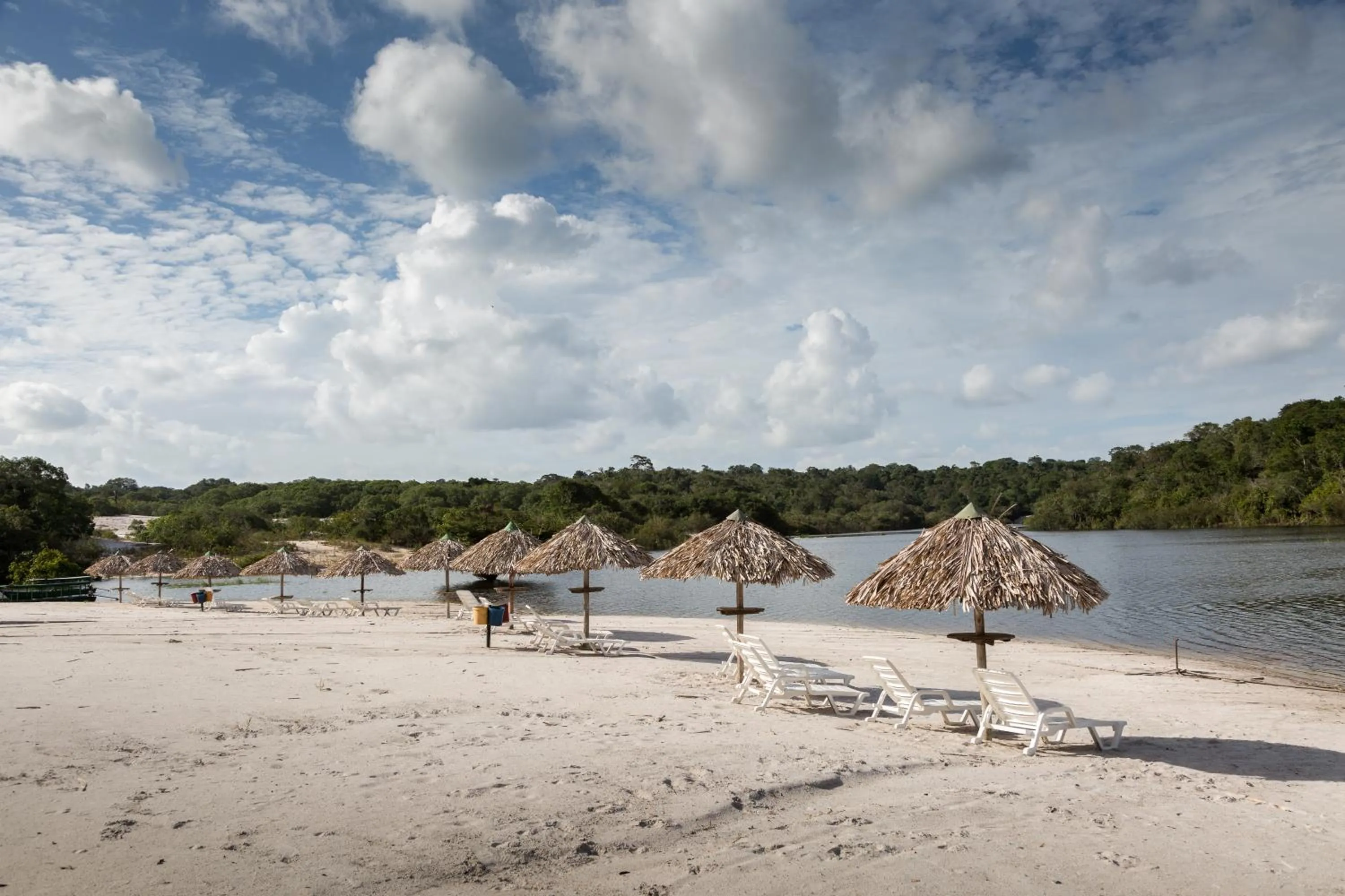 Amazon Ecopark Jungle Lodge