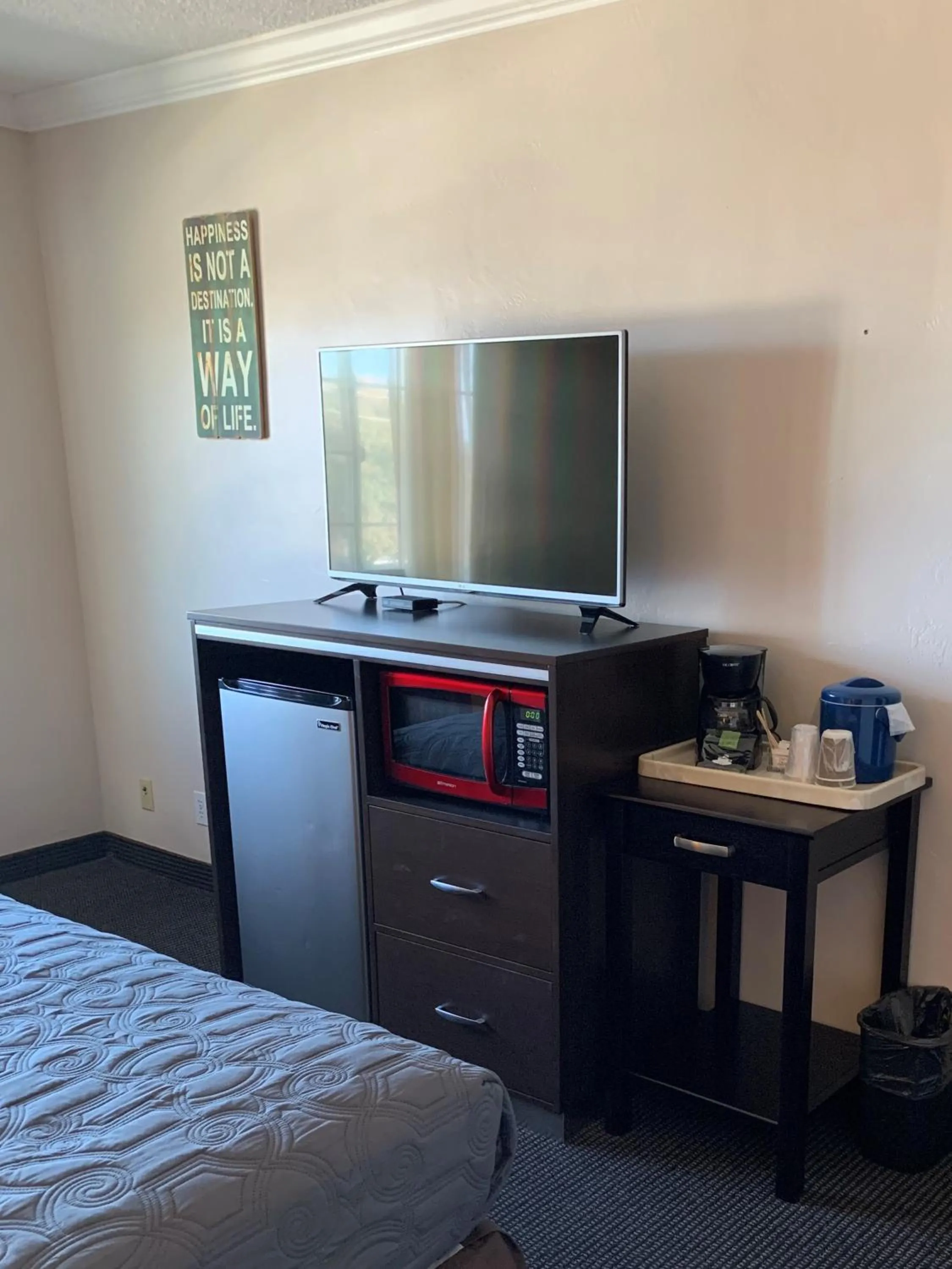 TV and multimedia, Bed in Morro Crest Inn