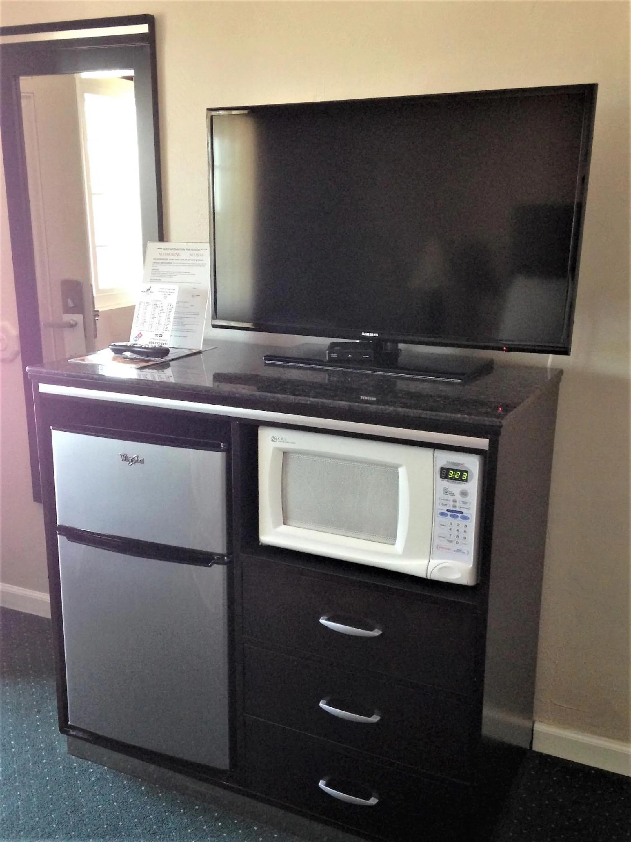 TV and multimedia in Morro Crest Inn