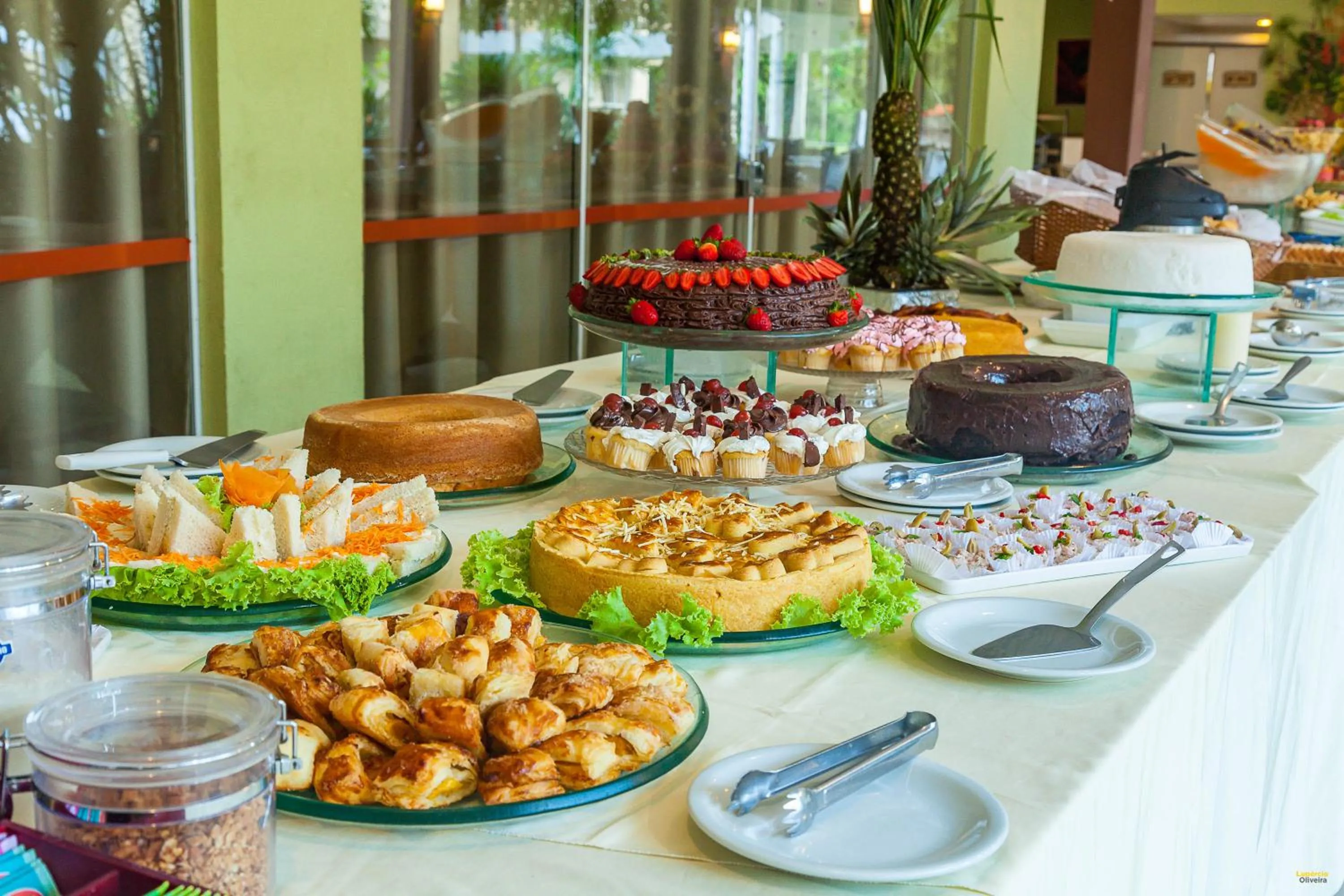 Buffet breakfast in Hotel Aldeia da Praia