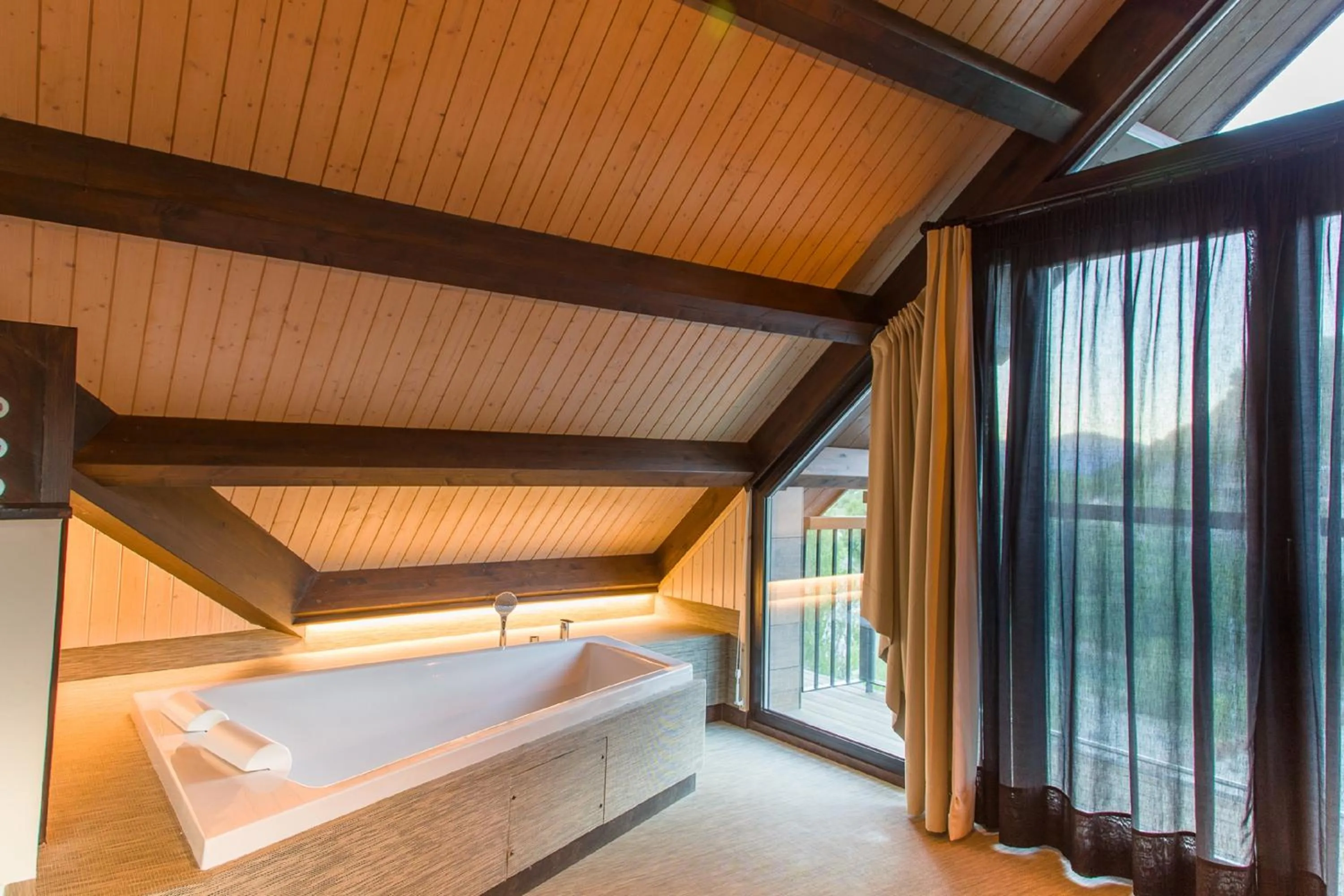 Area and facilities, Bed in Alojamientos Ainsa Sanchez