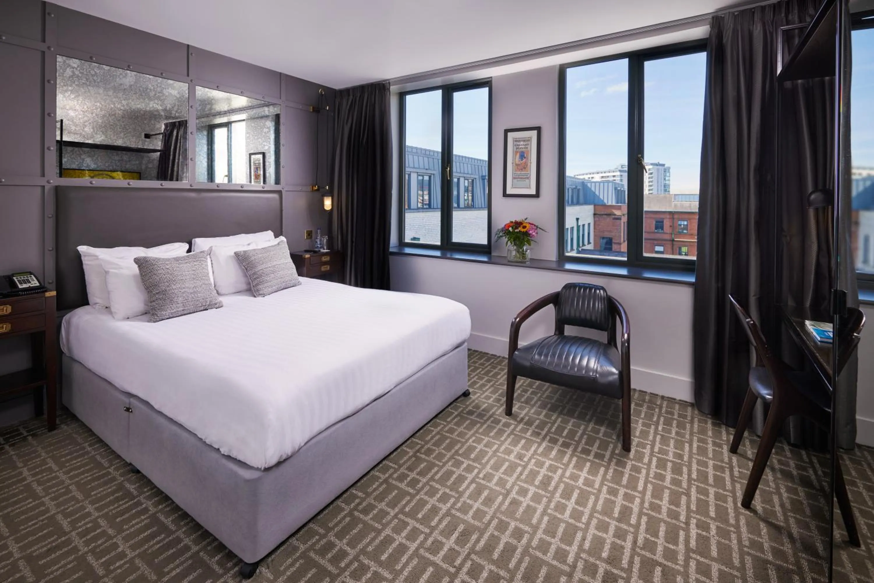 Bedroom, Bed in Titanic Hotel Belfast