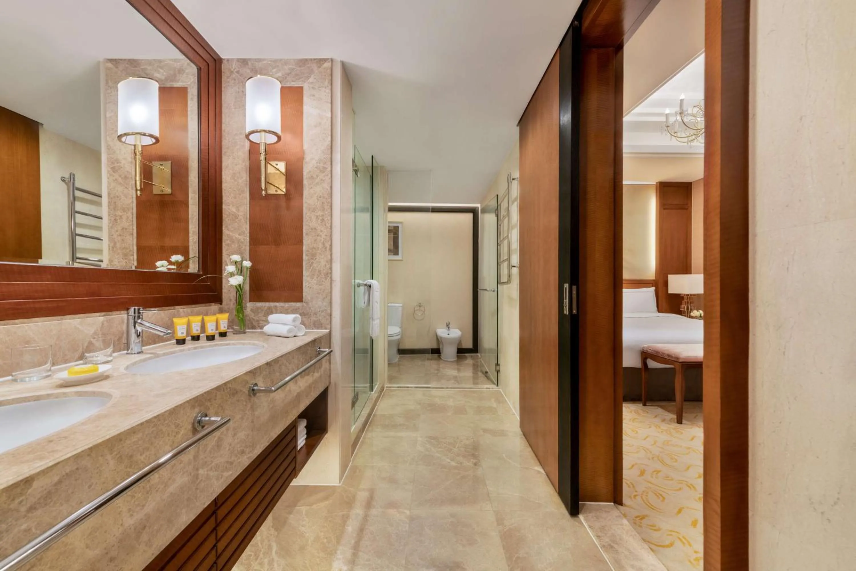 Bathroom in Shangri-La Huhhot