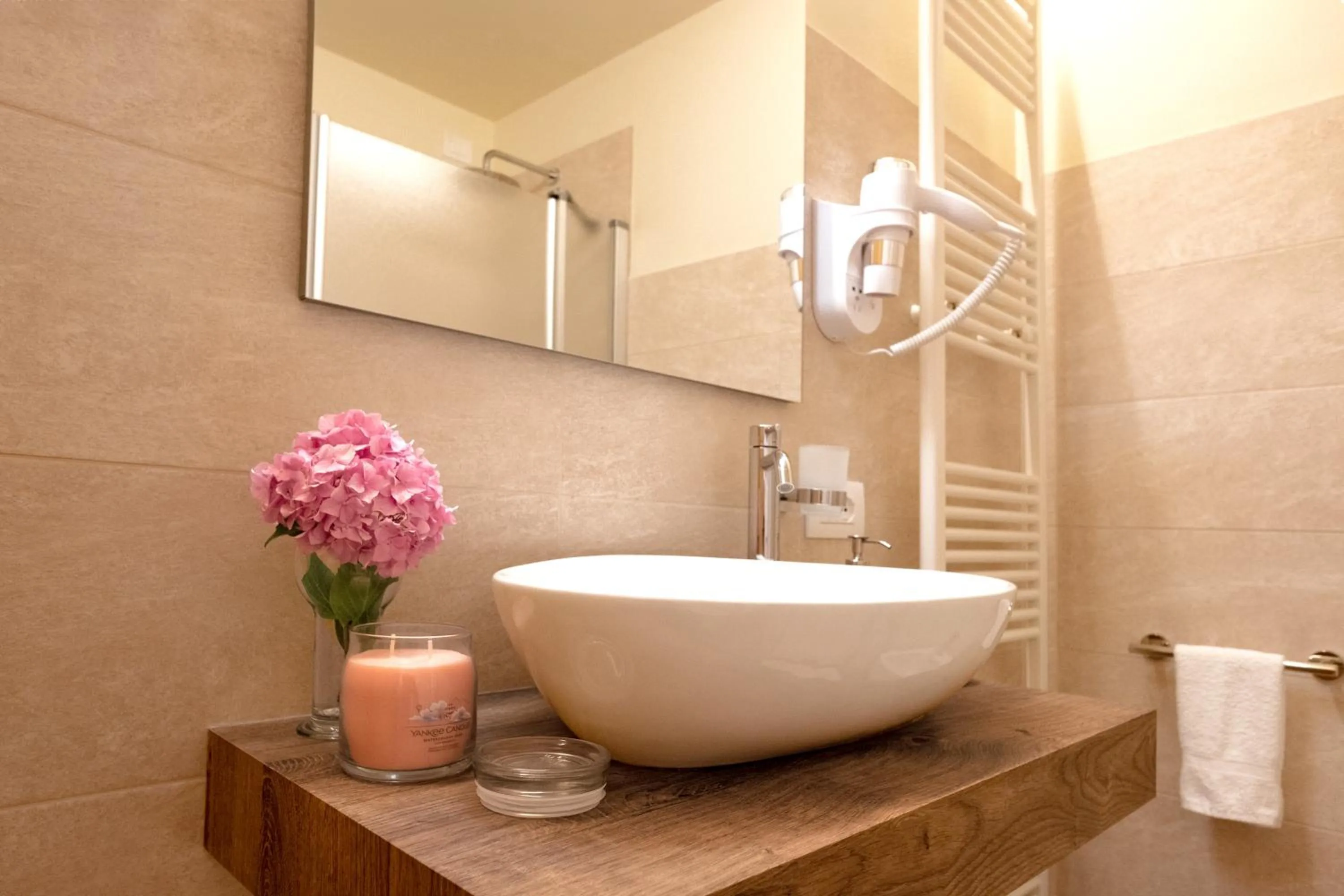 Bathroom in Albergo Trattoria Speranza