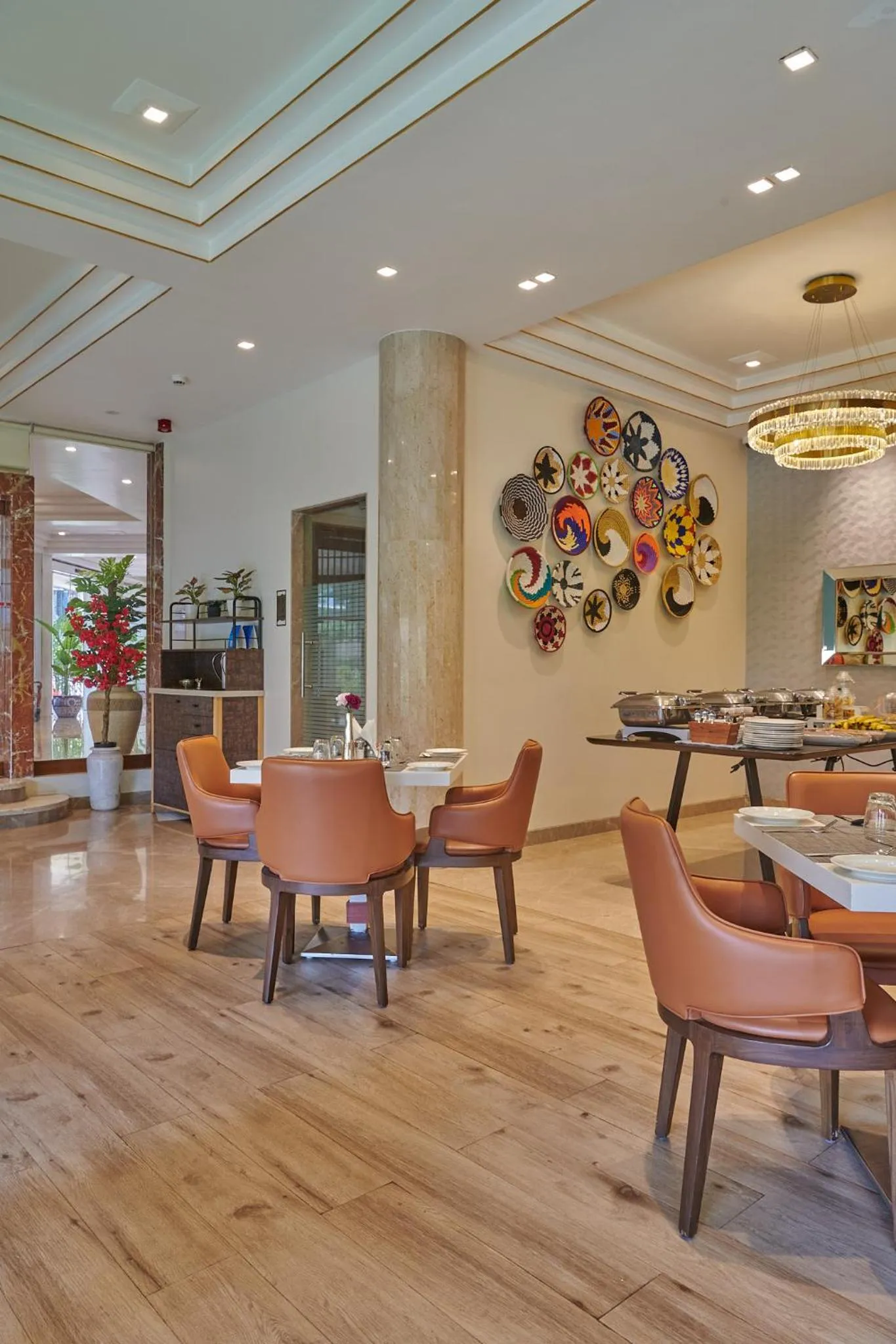 Restaurant/places to eat in Regent Hotel Andheri