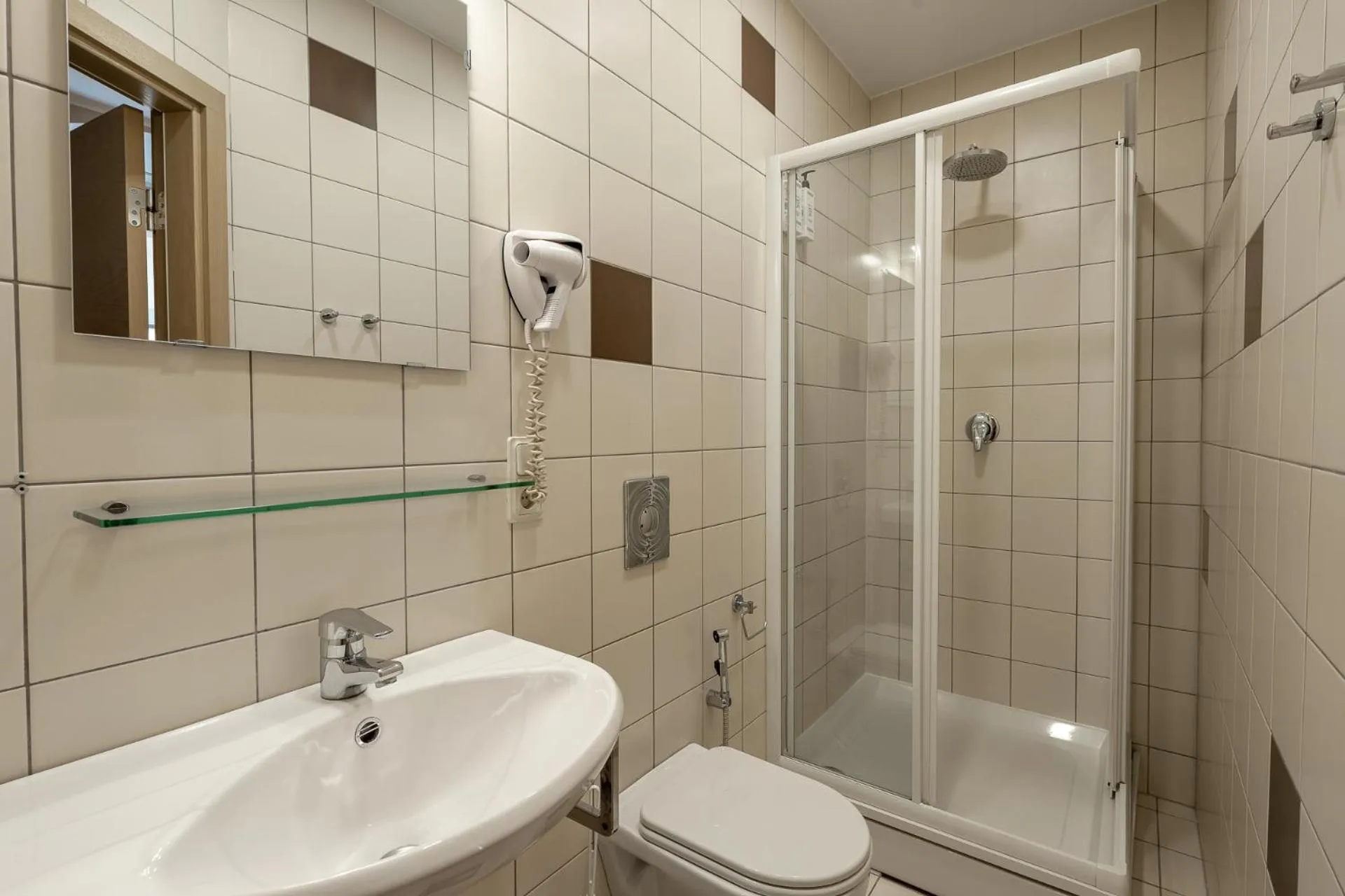 Shower in RIJA Riga City Centre Hotel