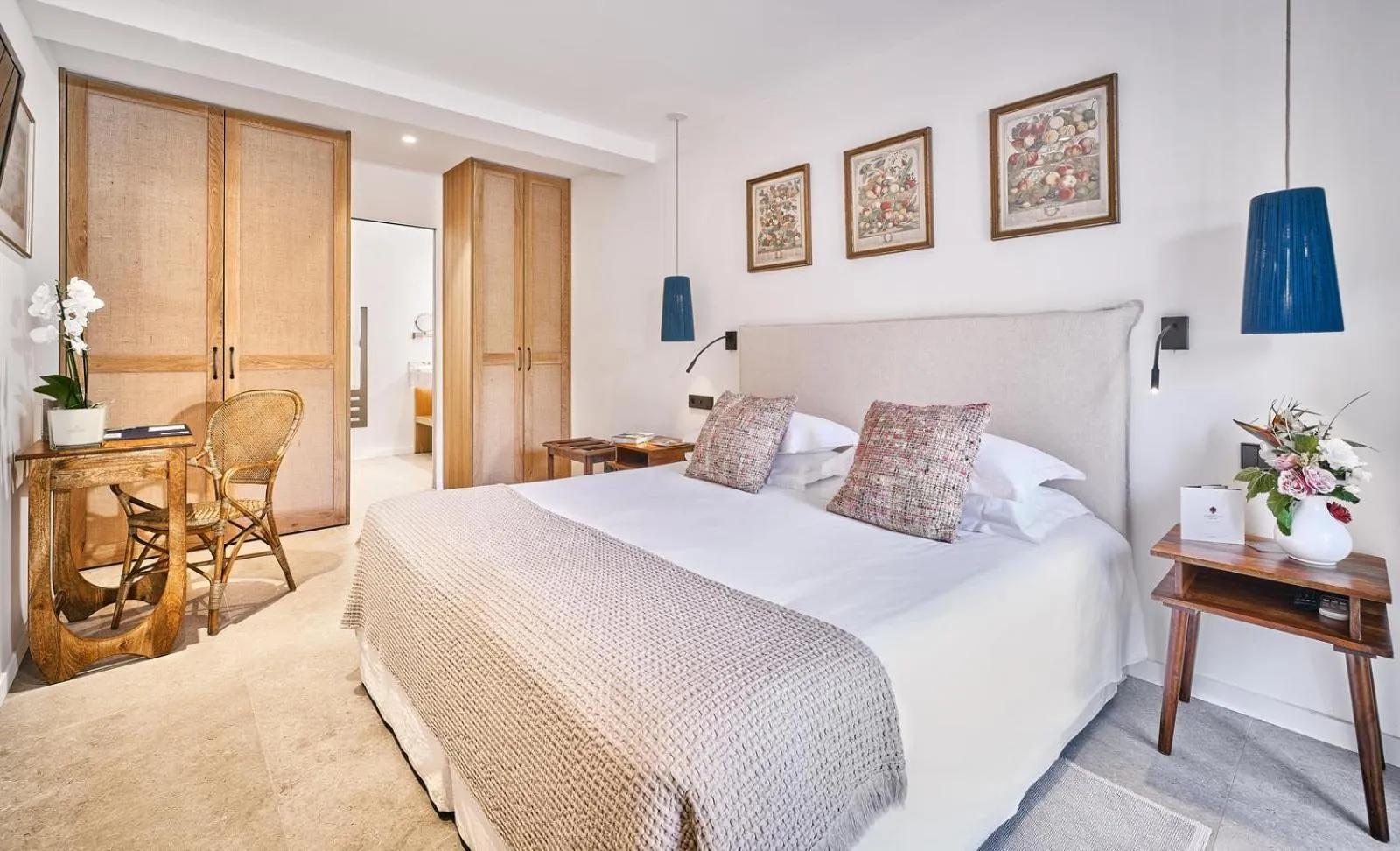 Bedroom, Bed in La Ferme D'Augustin