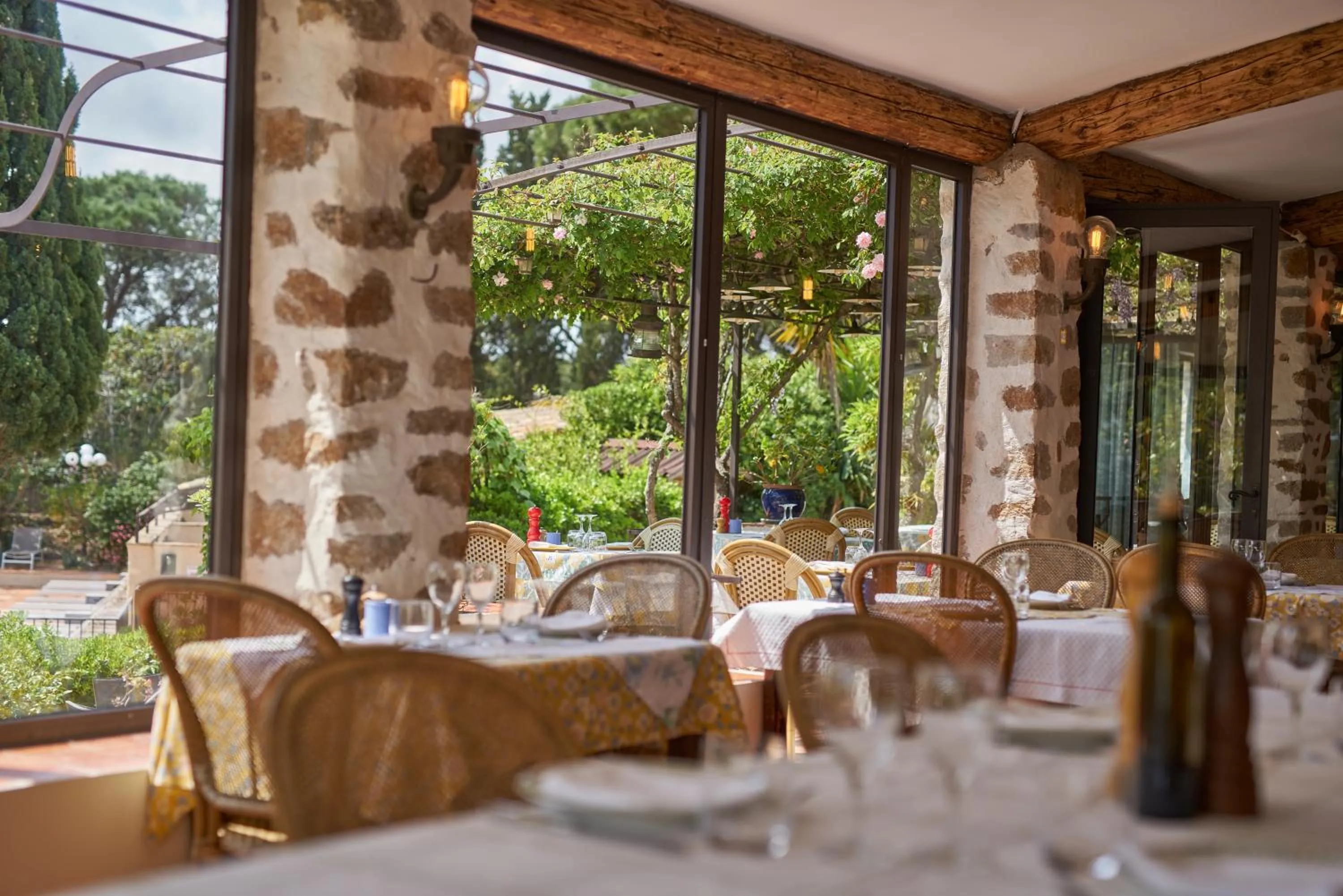 Restaurant/places to eat in La Ferme D'Augustin