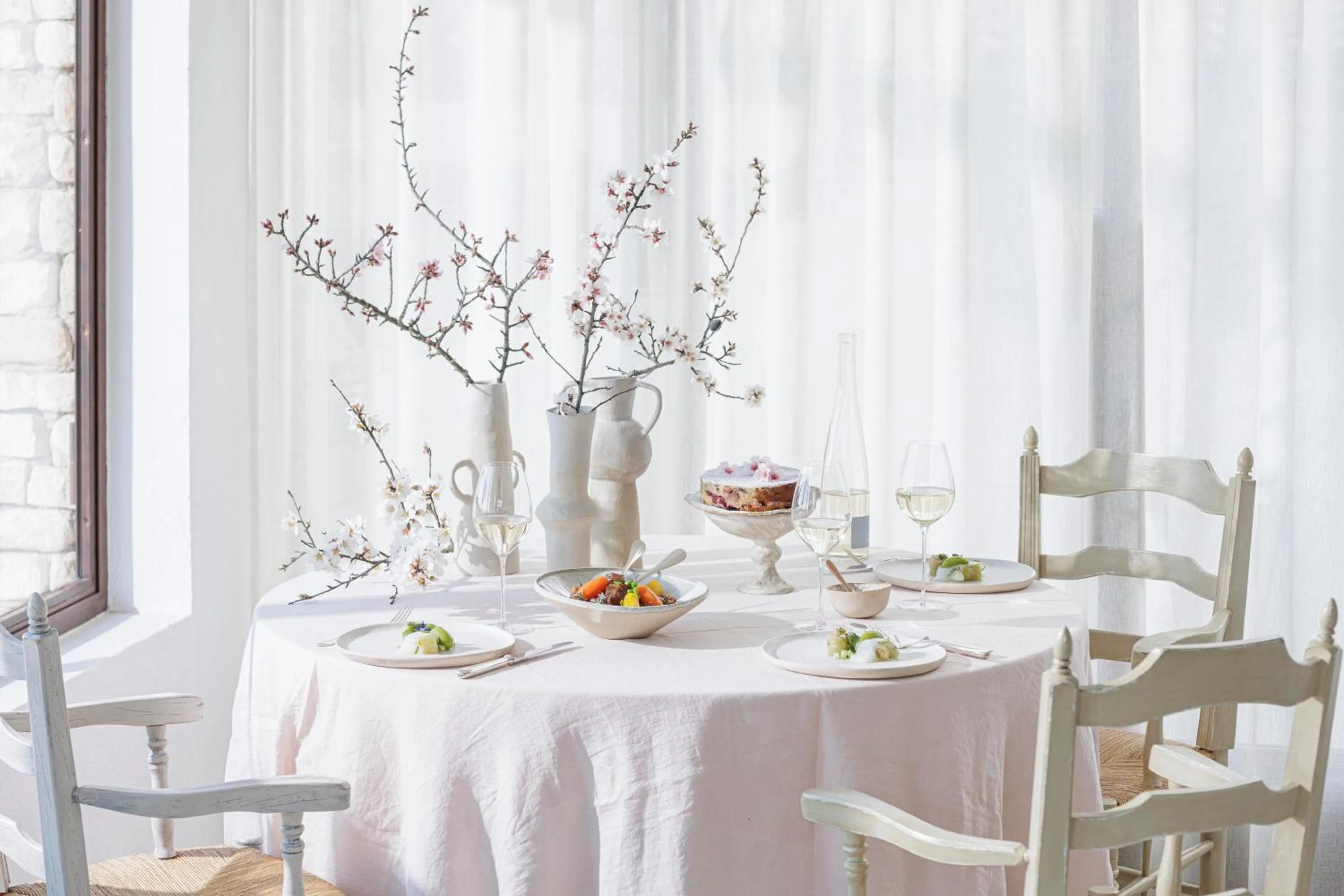 Restaurant/places to eat in Le Phébus & Spa – Relais & Châteaux