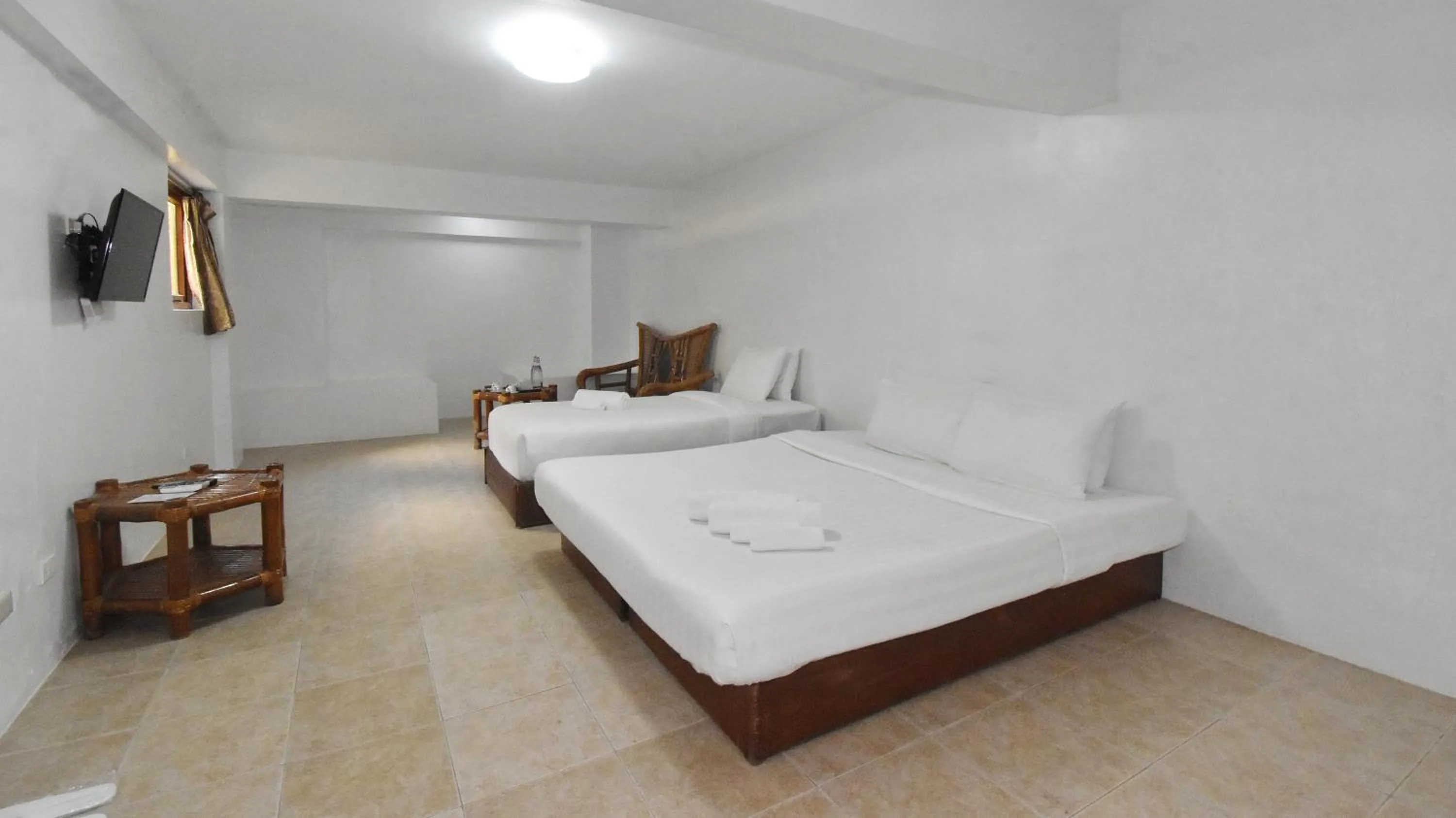 Bed in Ambassador In Paradise