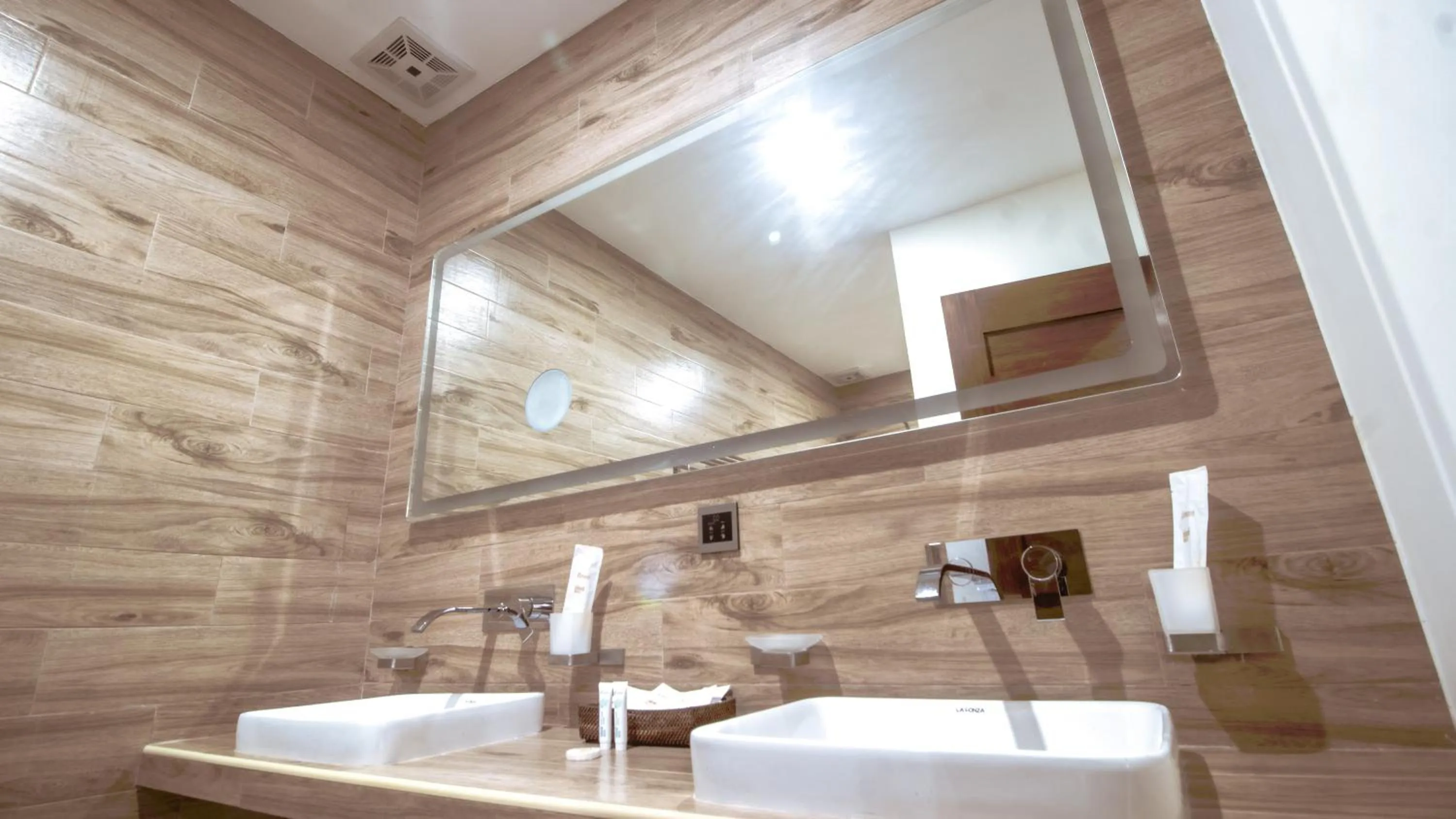 Bathroom in Ambassador In Paradise