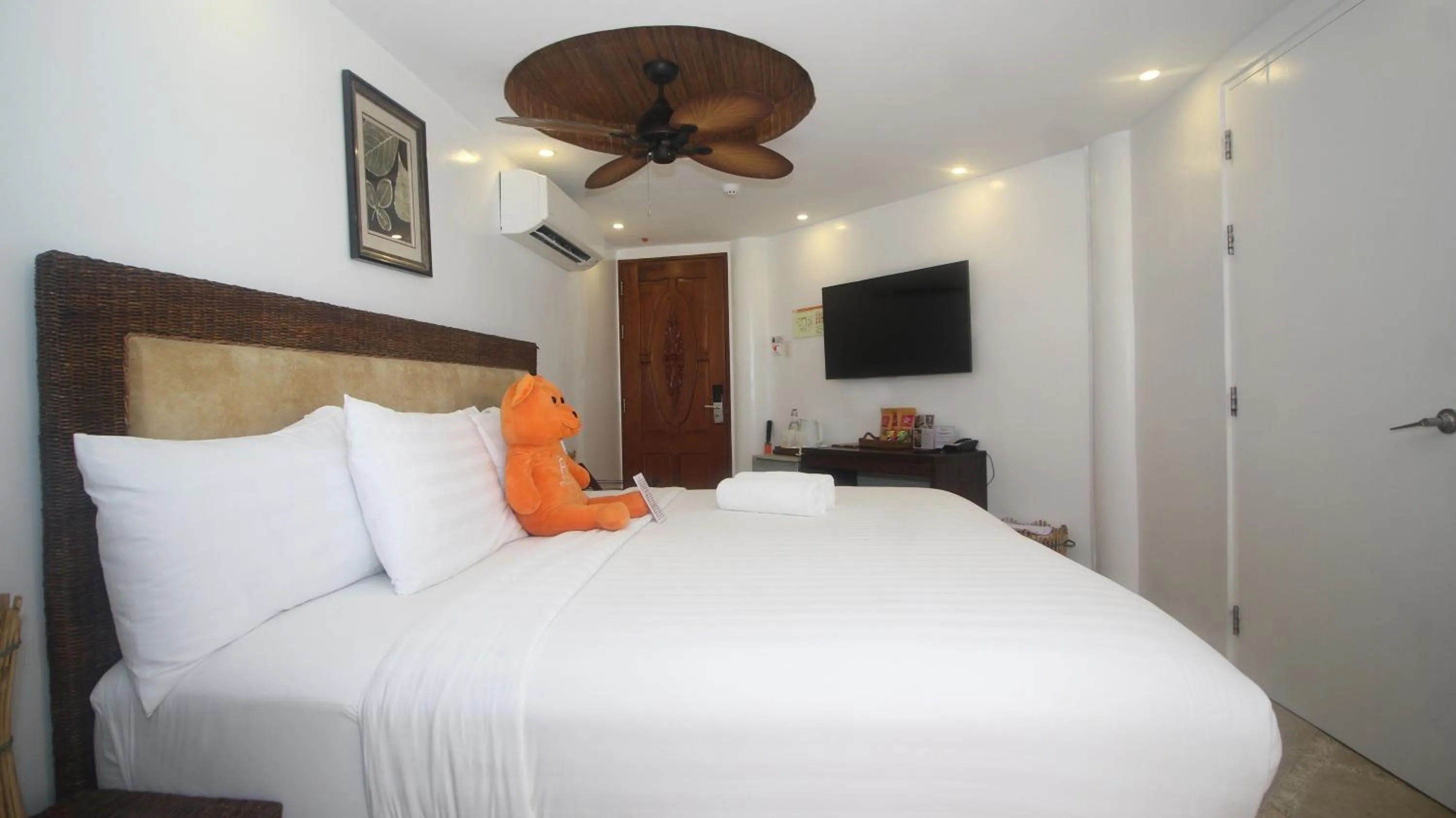 Bedroom, Bed in Ambassador In Paradise