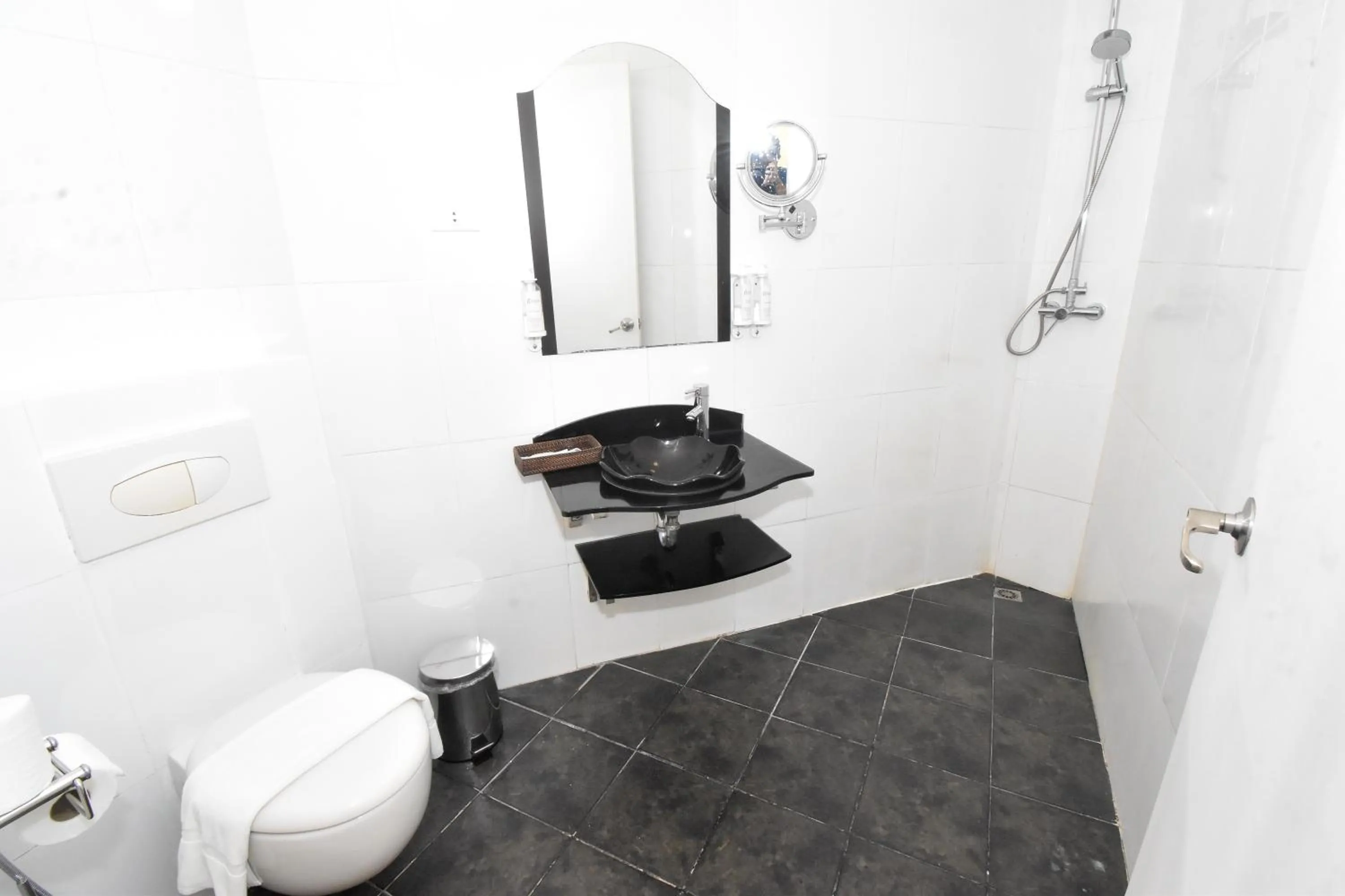 Bathroom in Ambassador In Paradise