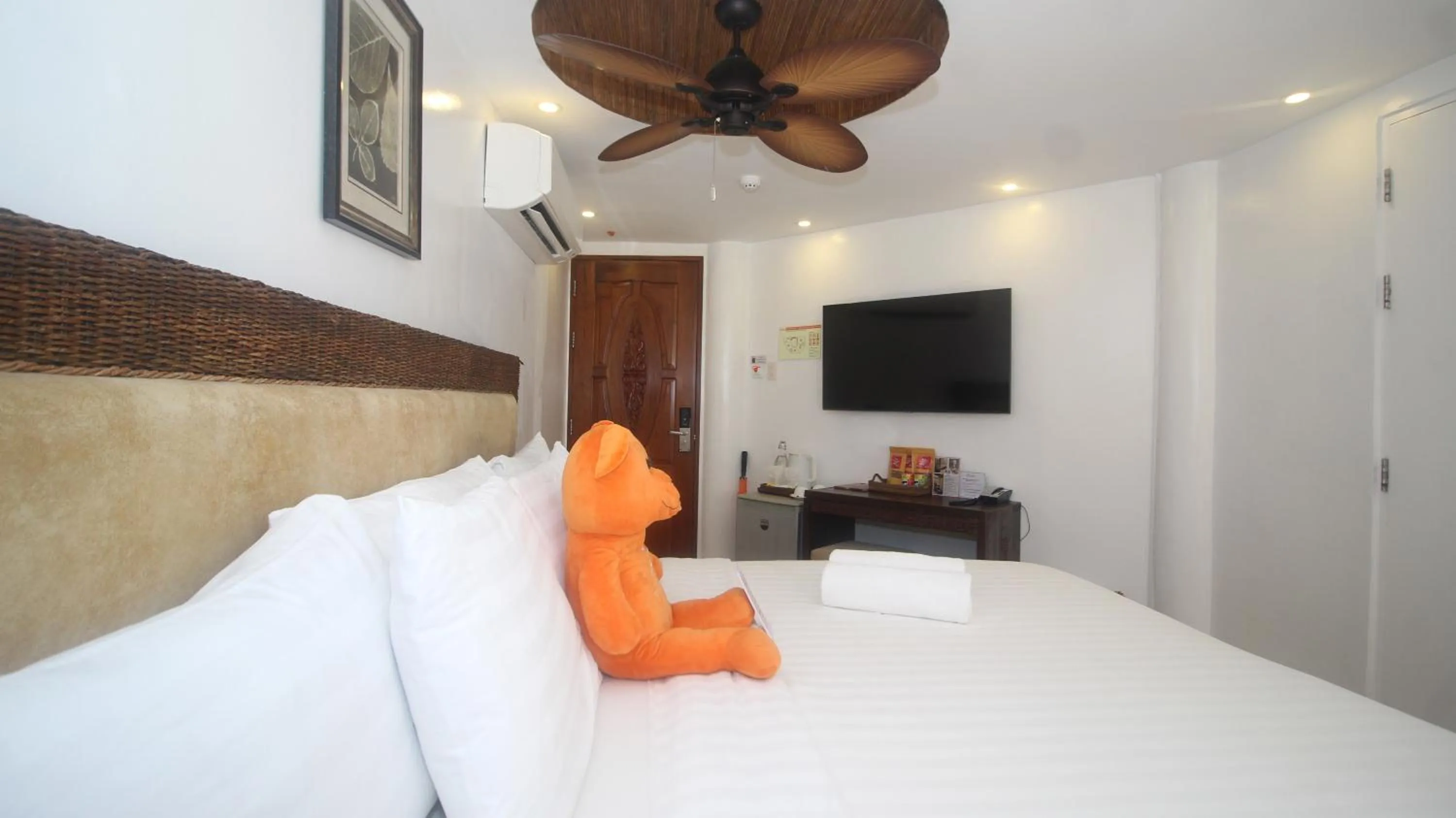 Bedroom, Bed in Ambassador In Paradise