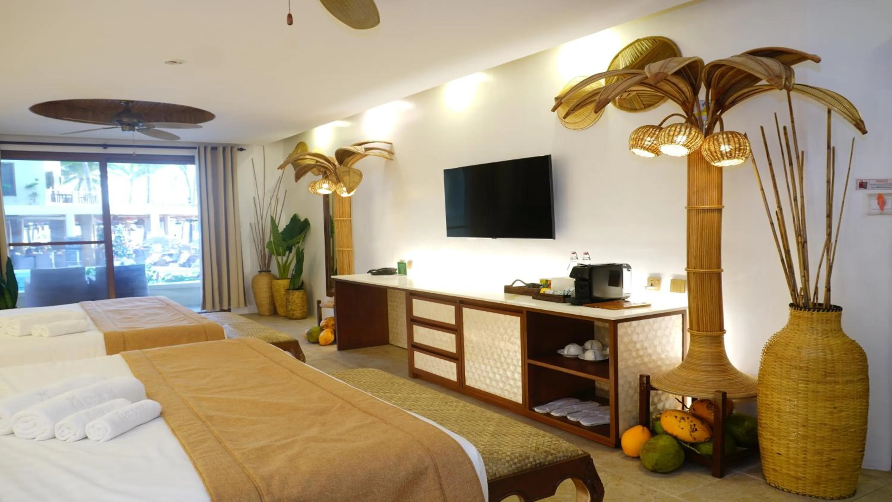 Bedroom, Bed in Ambassador In Paradise