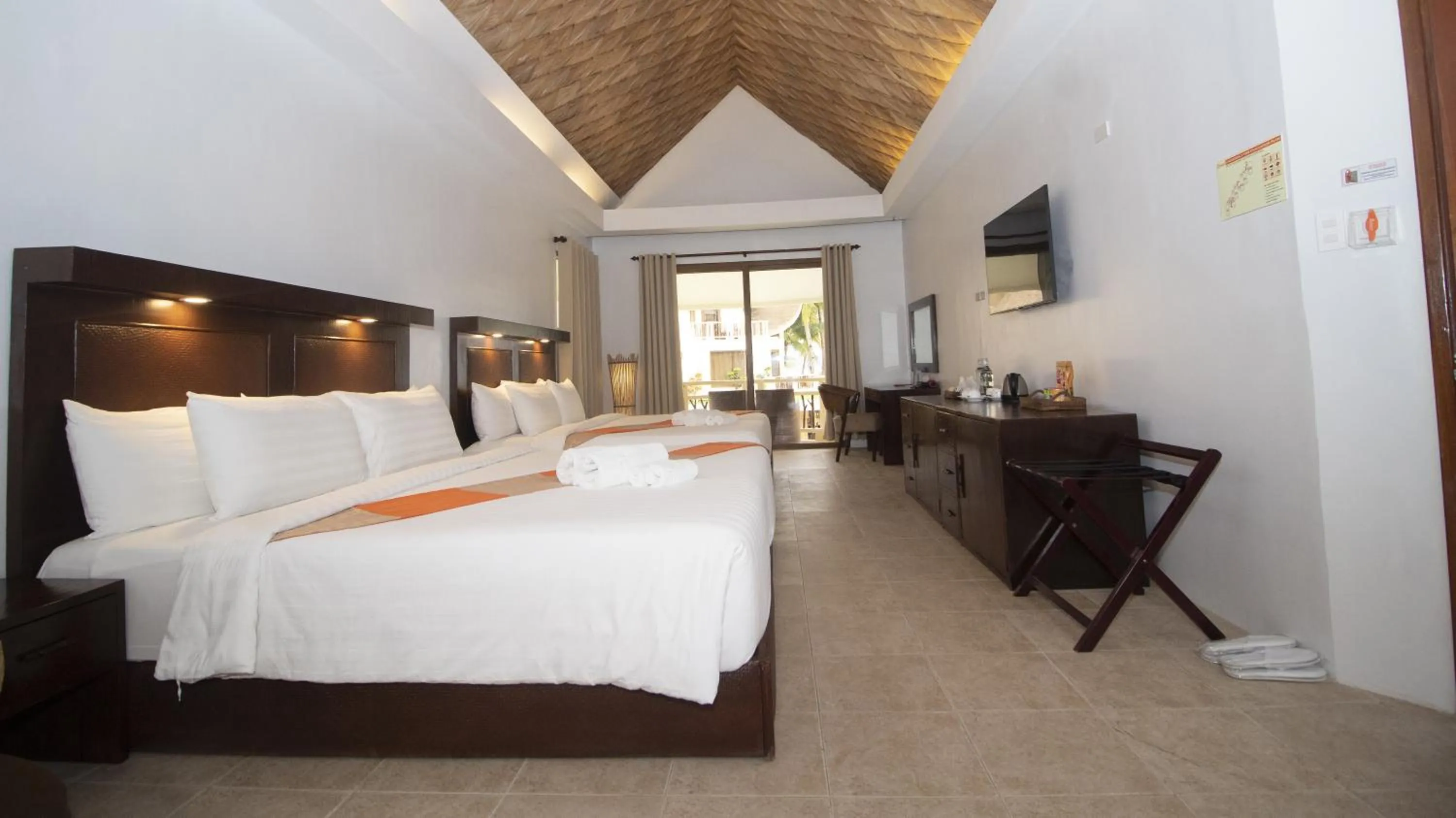 Bedroom, Bed in Ambassador In Paradise