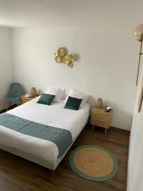 Bedroom, Bed in Hotel De Provence