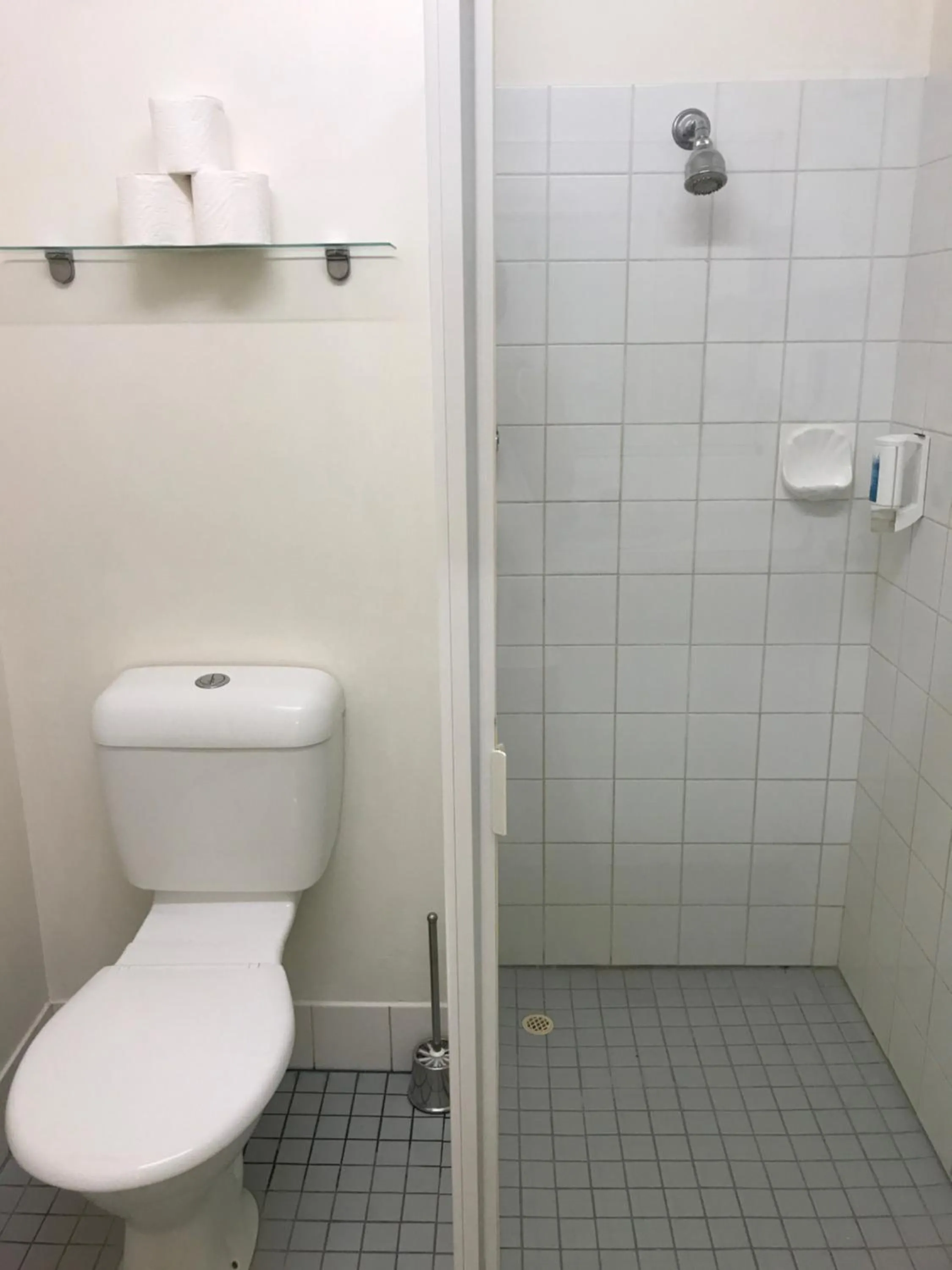 Shower in Wheeler Apartments Perth