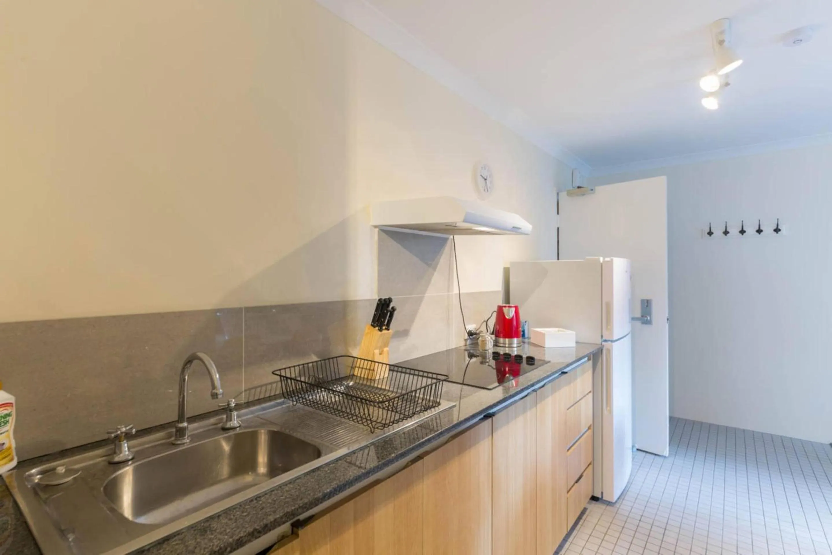 Kitchen or kitchenette in Wheeler Apartments Perth