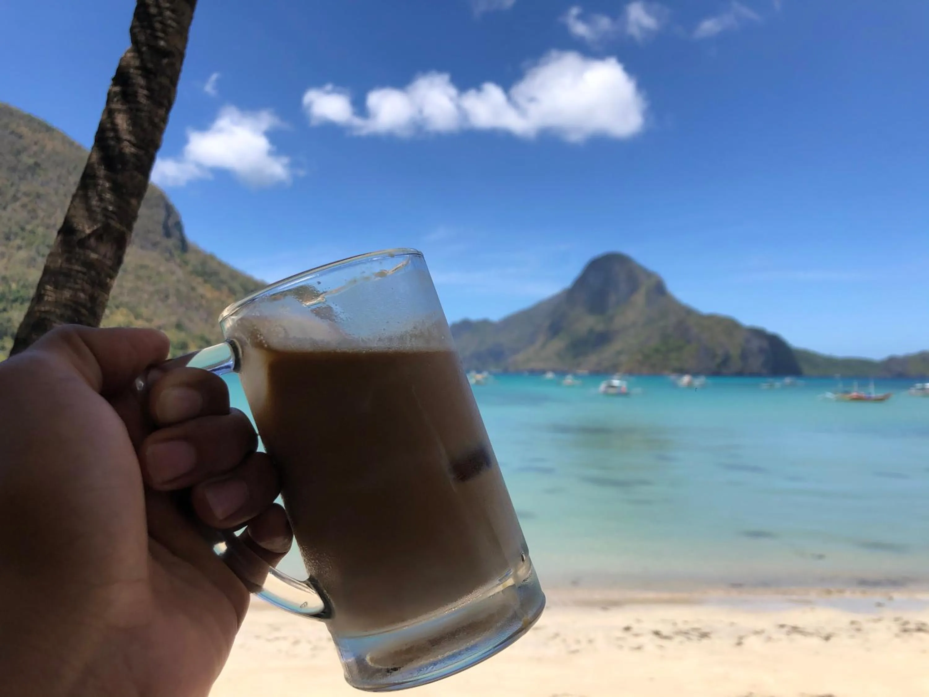 Drinks in Rosanna's Pension