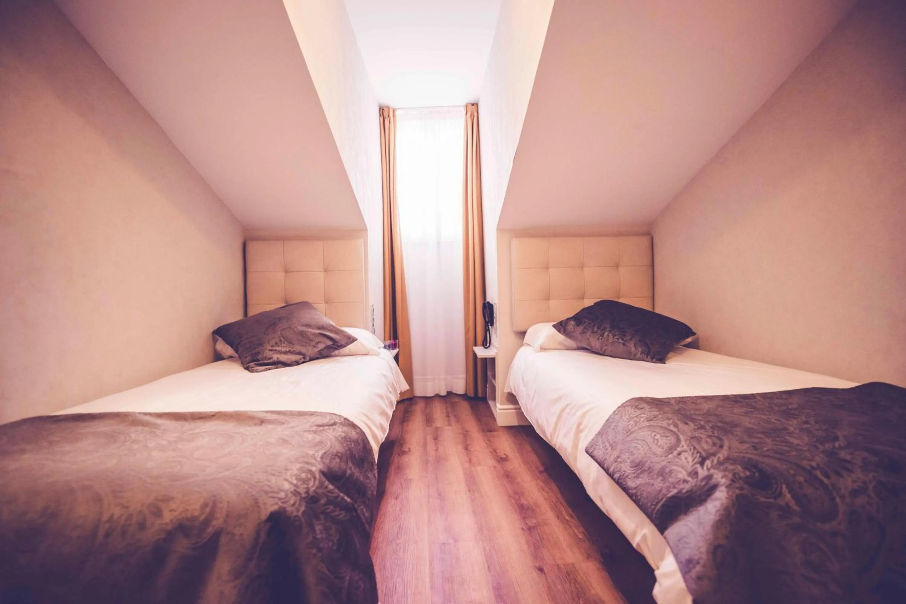 Decorative detail, Bed in Hostal Lisboa