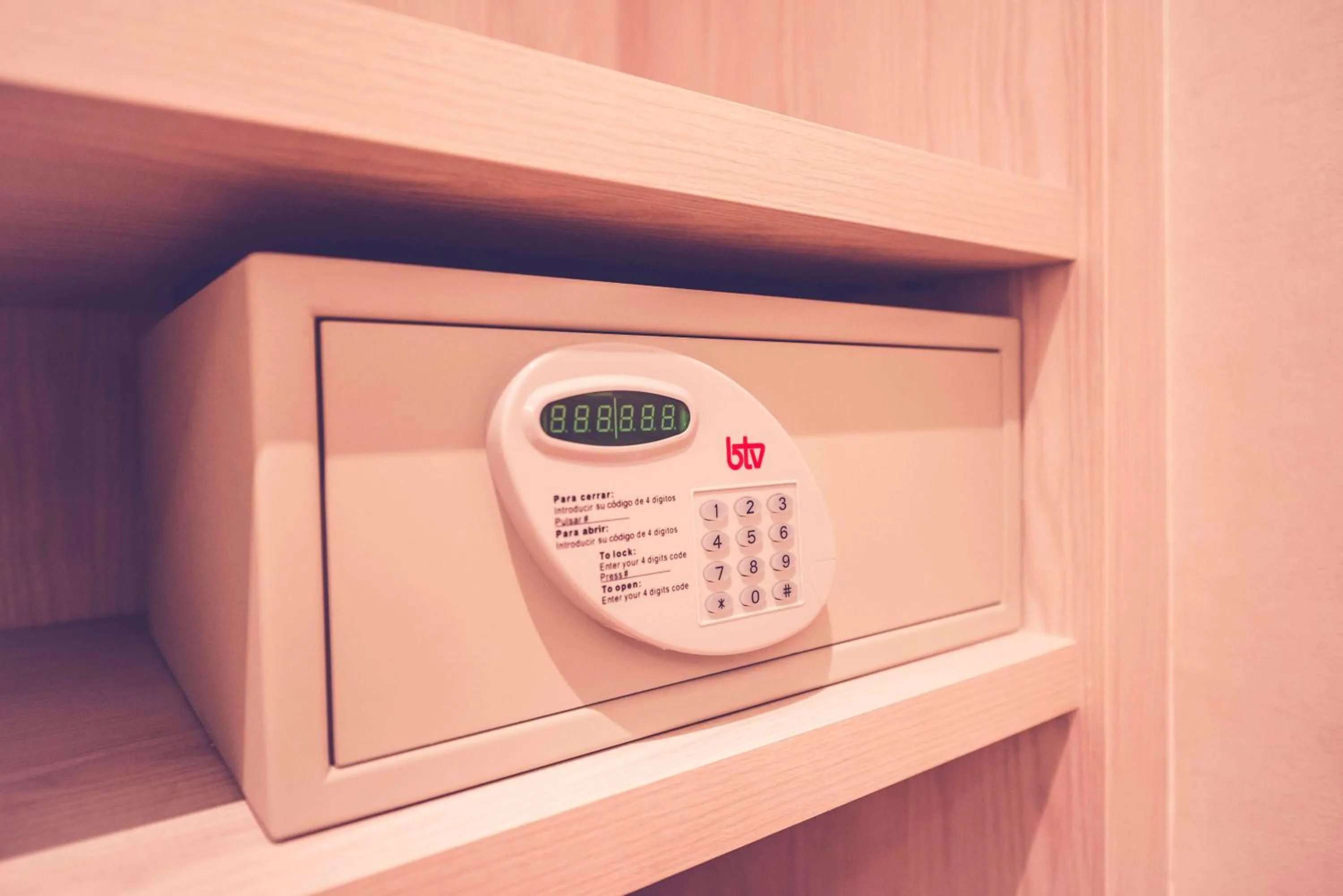 Decorative detail in Hostal Lisboa